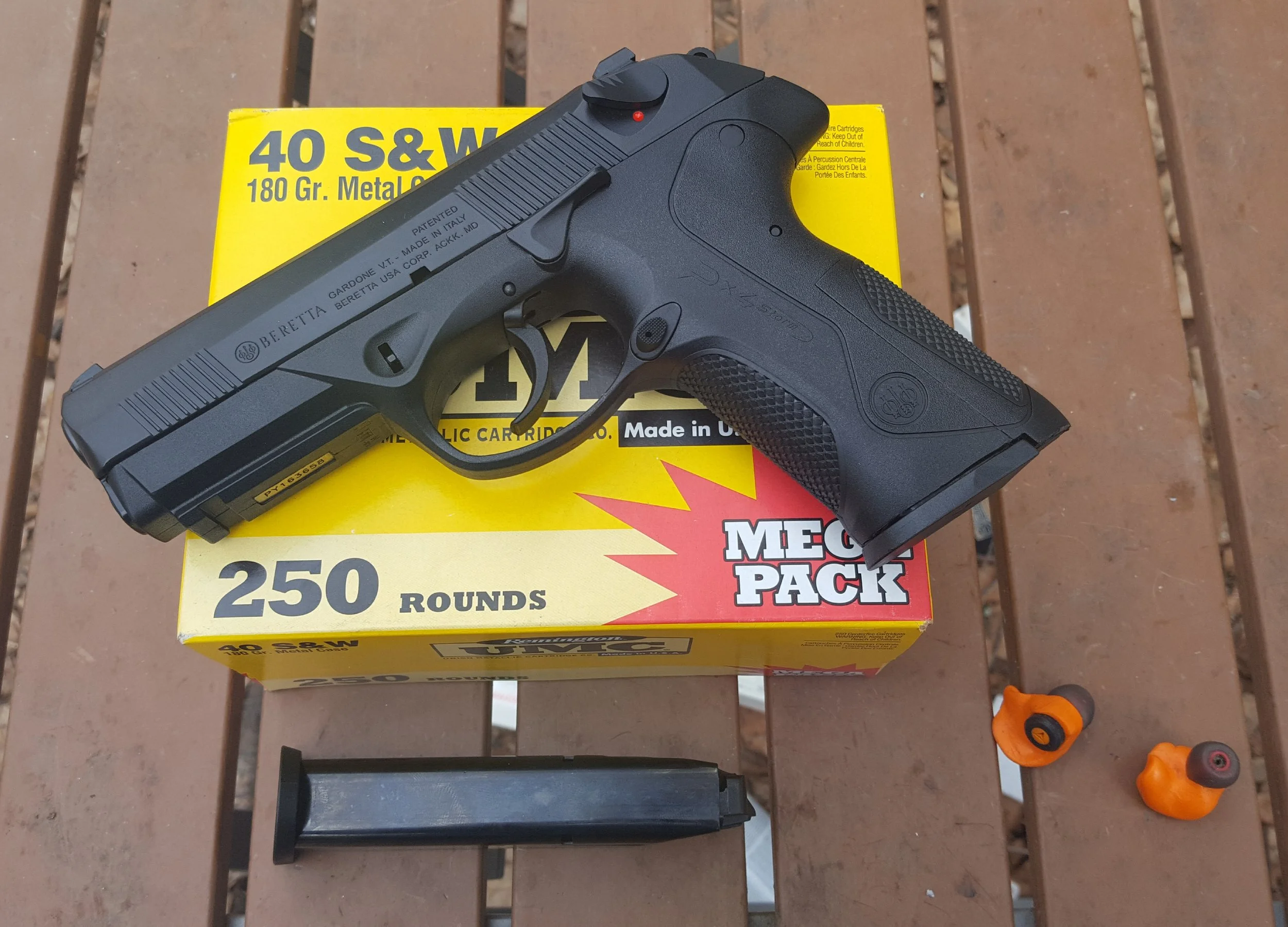 IS .40 CALIBER A GOOD COMBAT CALIBER?