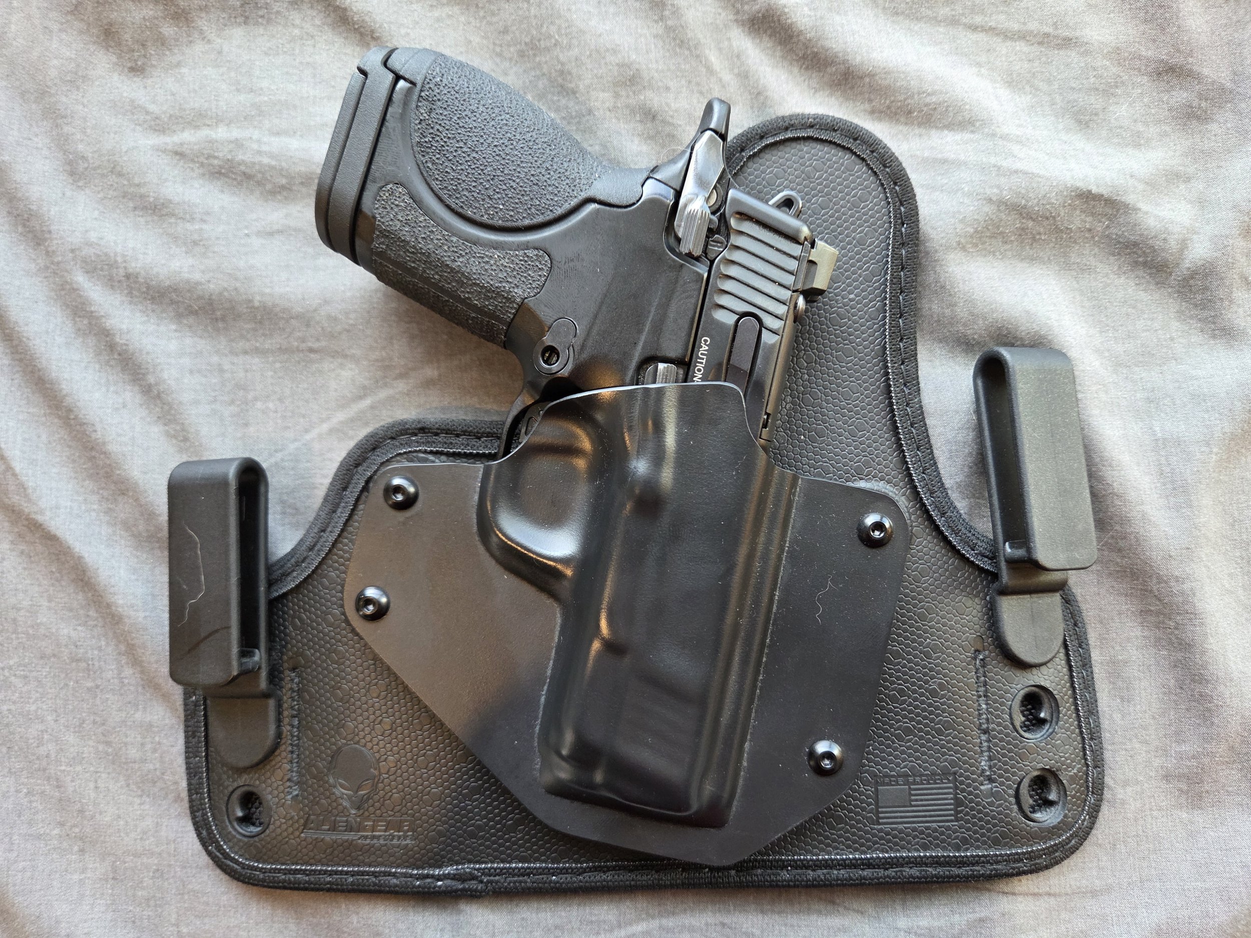 ALIEN GEAR CLOAK TUCK 3.5: A CONSISTENT PERFORMER