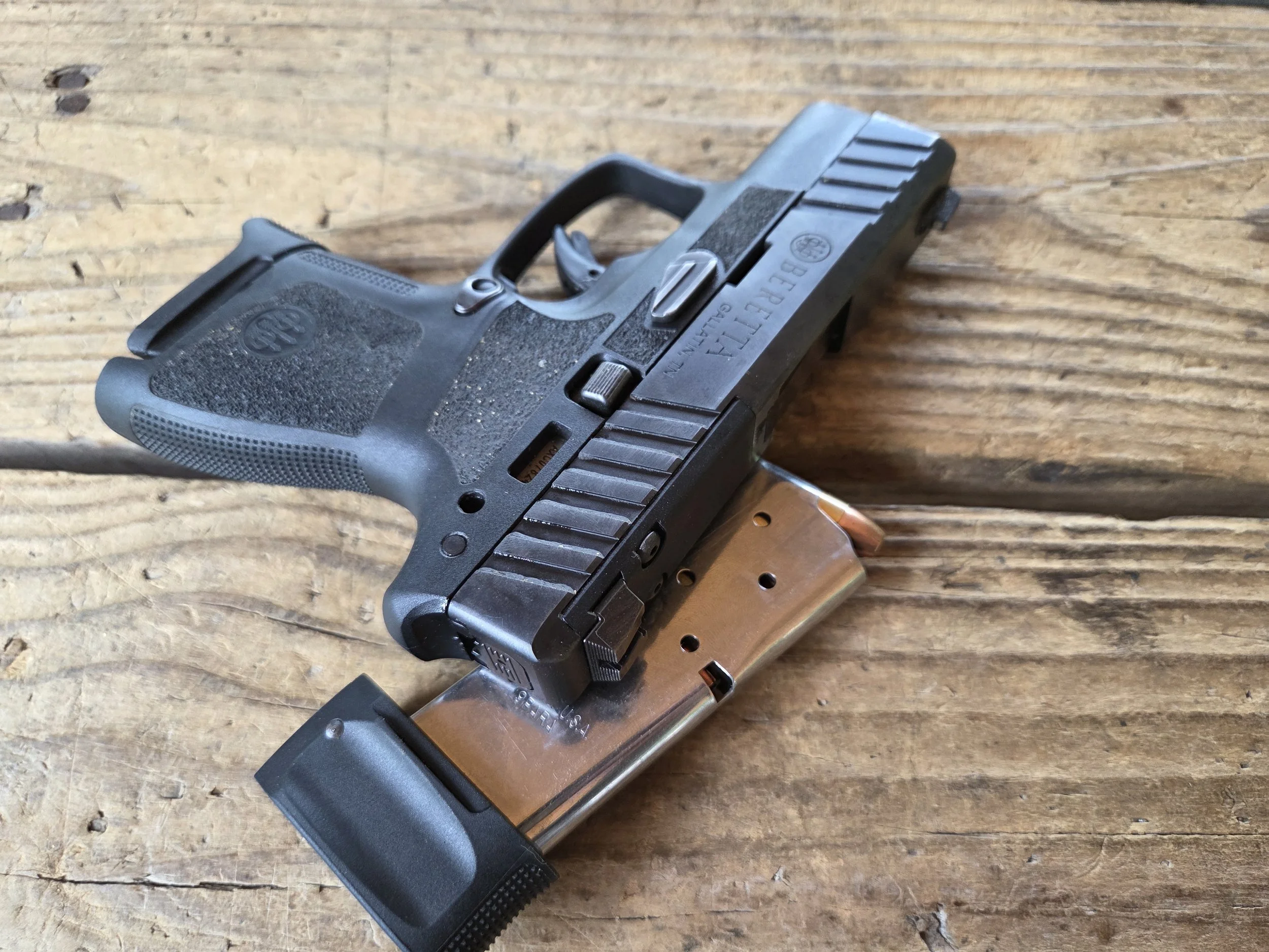 HOW TO SHOOT SMALL PISTOLS