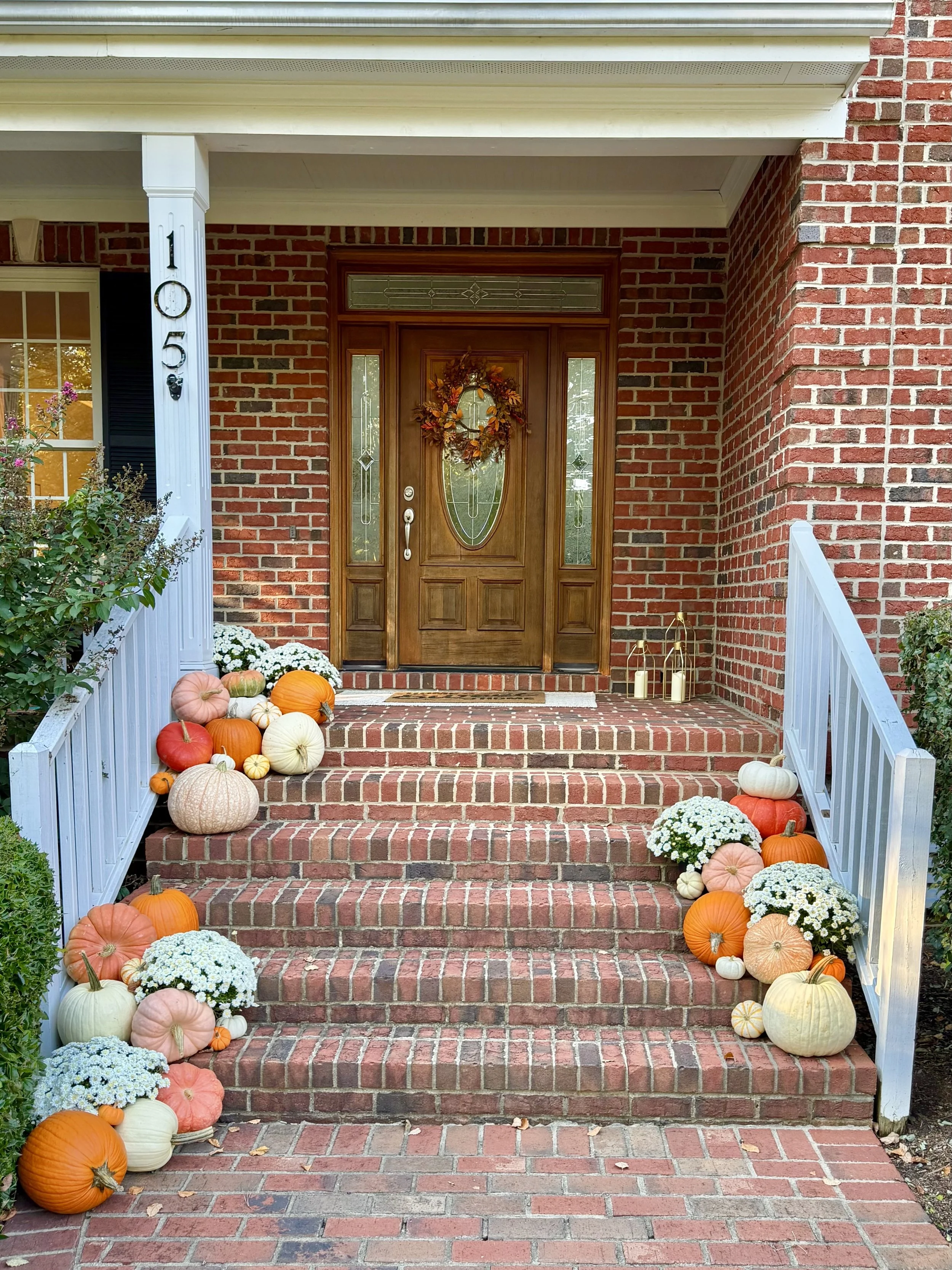 Design, Delivery & Installation of Fall Display 3