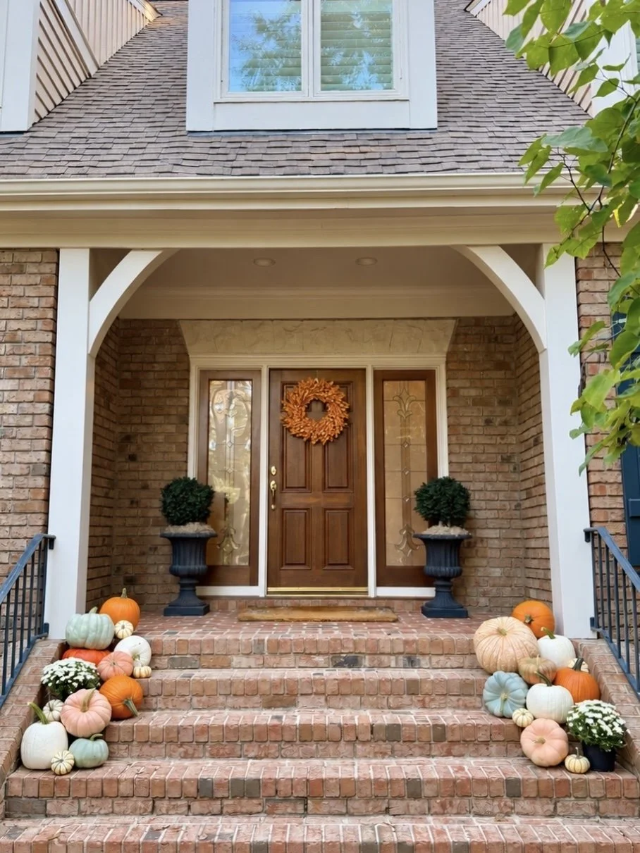 Design, Delivery & Installation of Fall Display 2