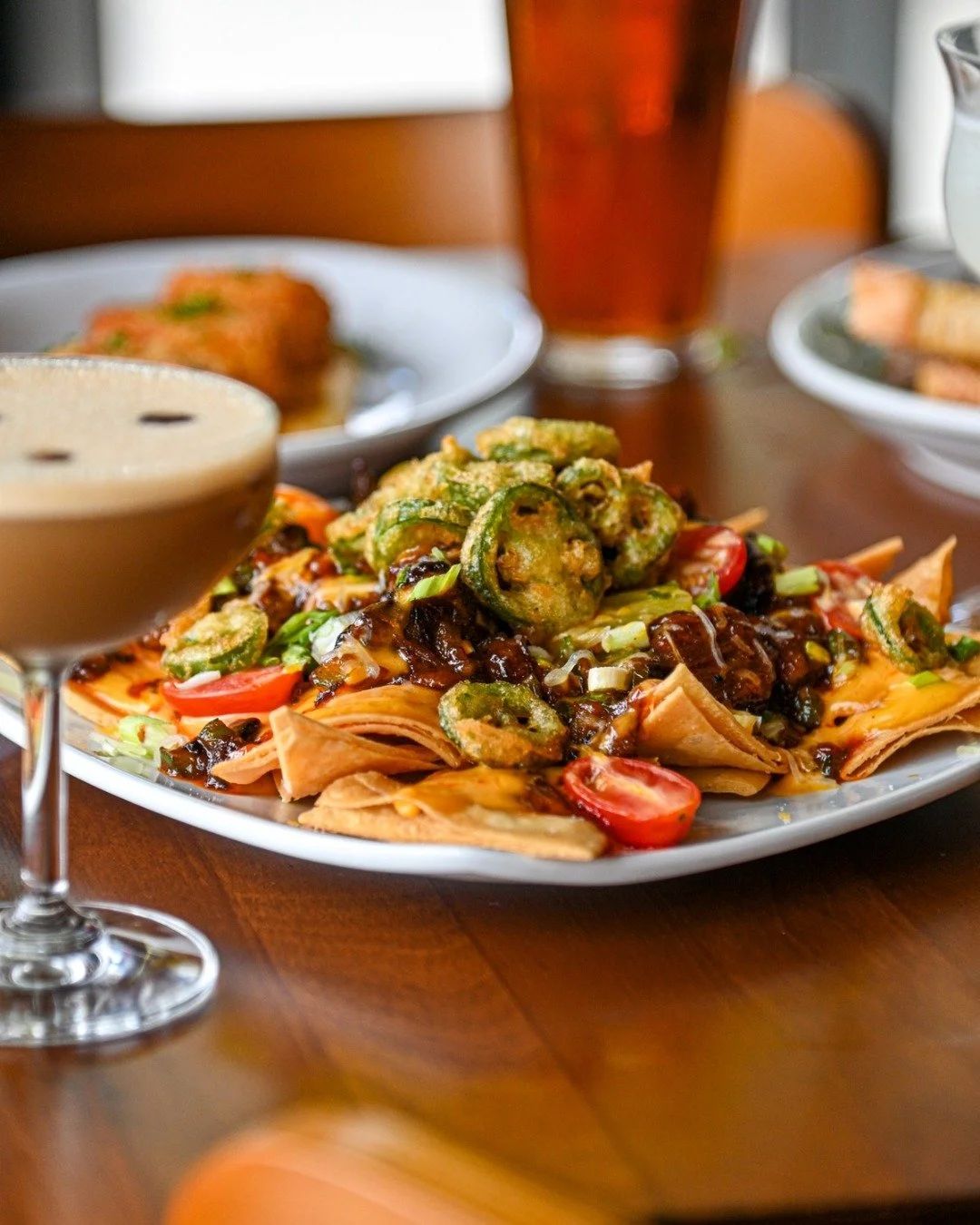 This is what happy hour should look like. 🤤
Good drinks, better bites, and this in the middle of the table!

see you soon!✨ 

🕘  We are open from 9am to 9pm
🥂 Happy Hour: Tues&ndash;Sat 3&ndash;6pm

#MidtownSocial #DetroitMI #HappyHour #GoodDrinks