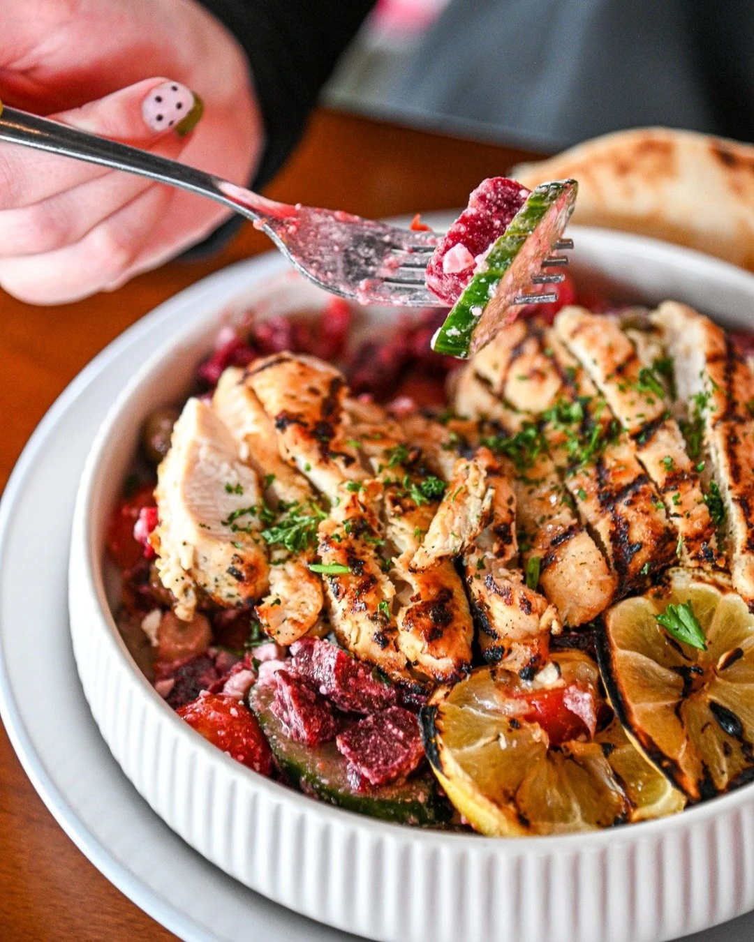 This is your sign to order the &ldquo;healthy&rdquo; thing&hellip; and actually love it 😌🥗✨
Feta, beets, olives, grilled pita&hellip; yeah, it&rsquo;s doing what it needs to do.

Don&rsquo;t overthink it.. just order it ✨
We are open from 9am - 9pm