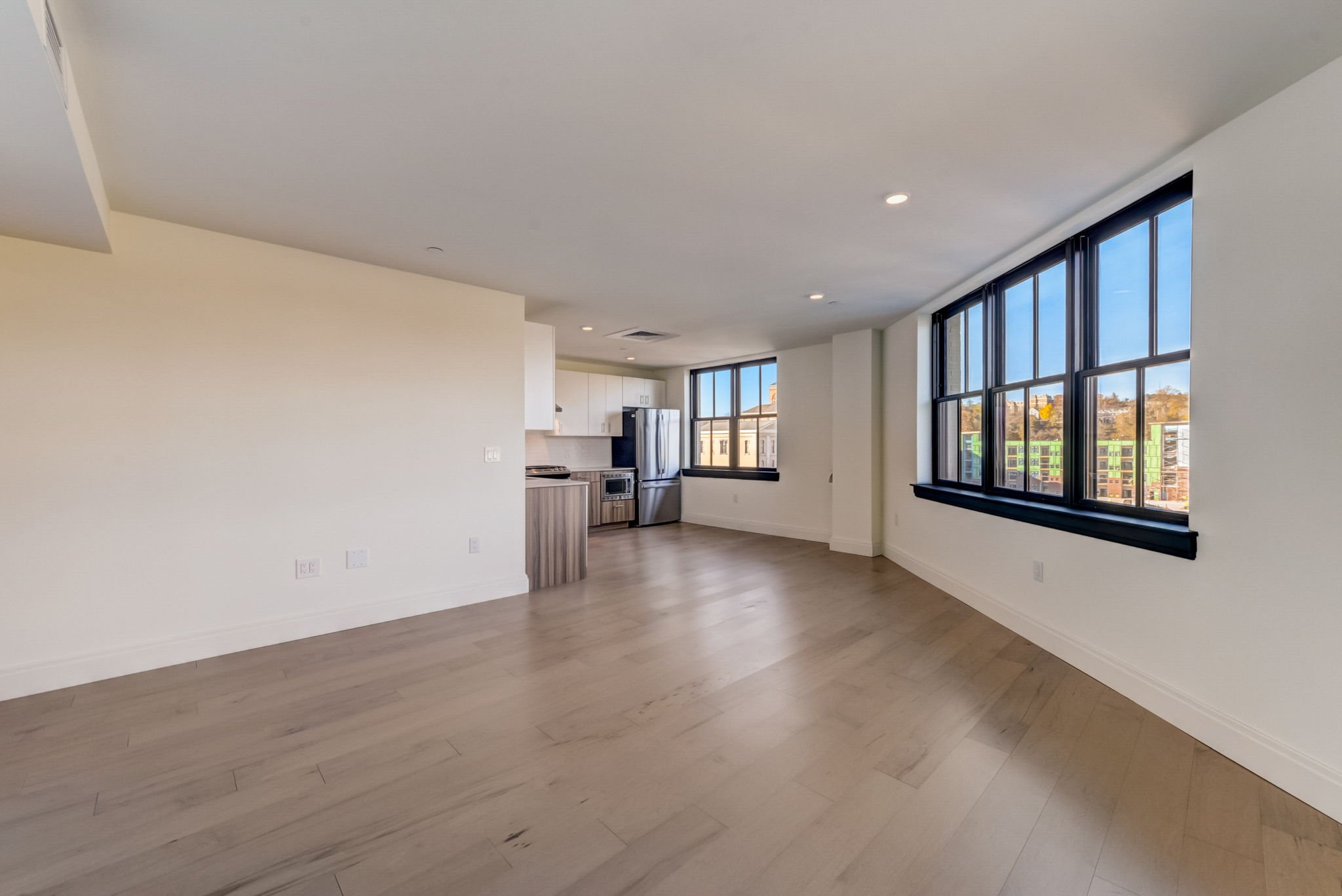 17-web-or-mls-Northampton-St-017.jpg