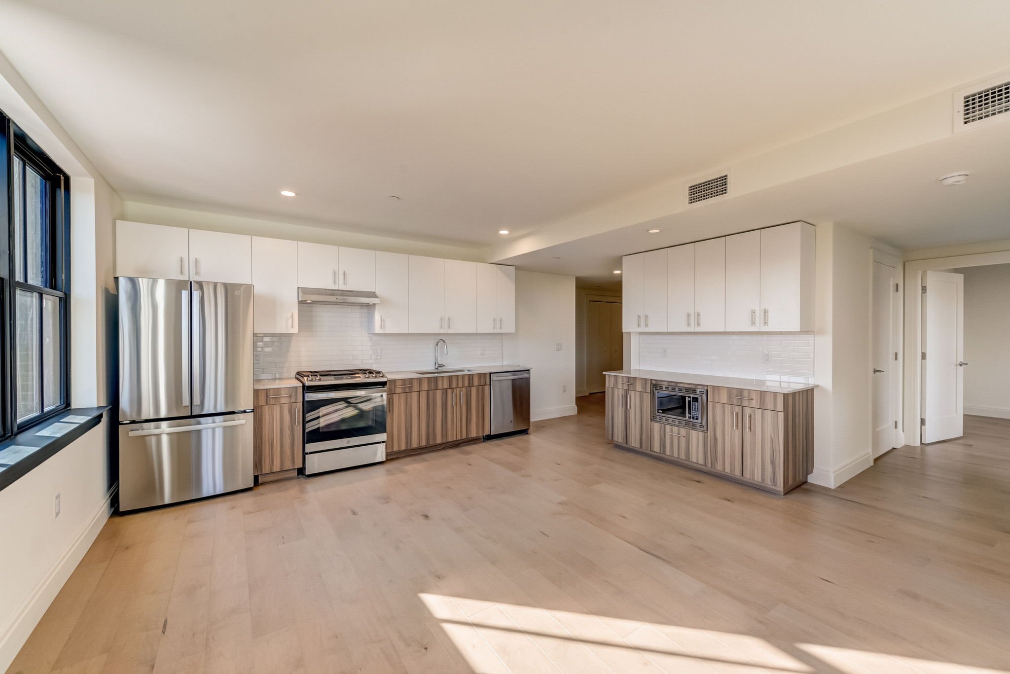 7-web-or-mls-Northampton-St-007.jpg