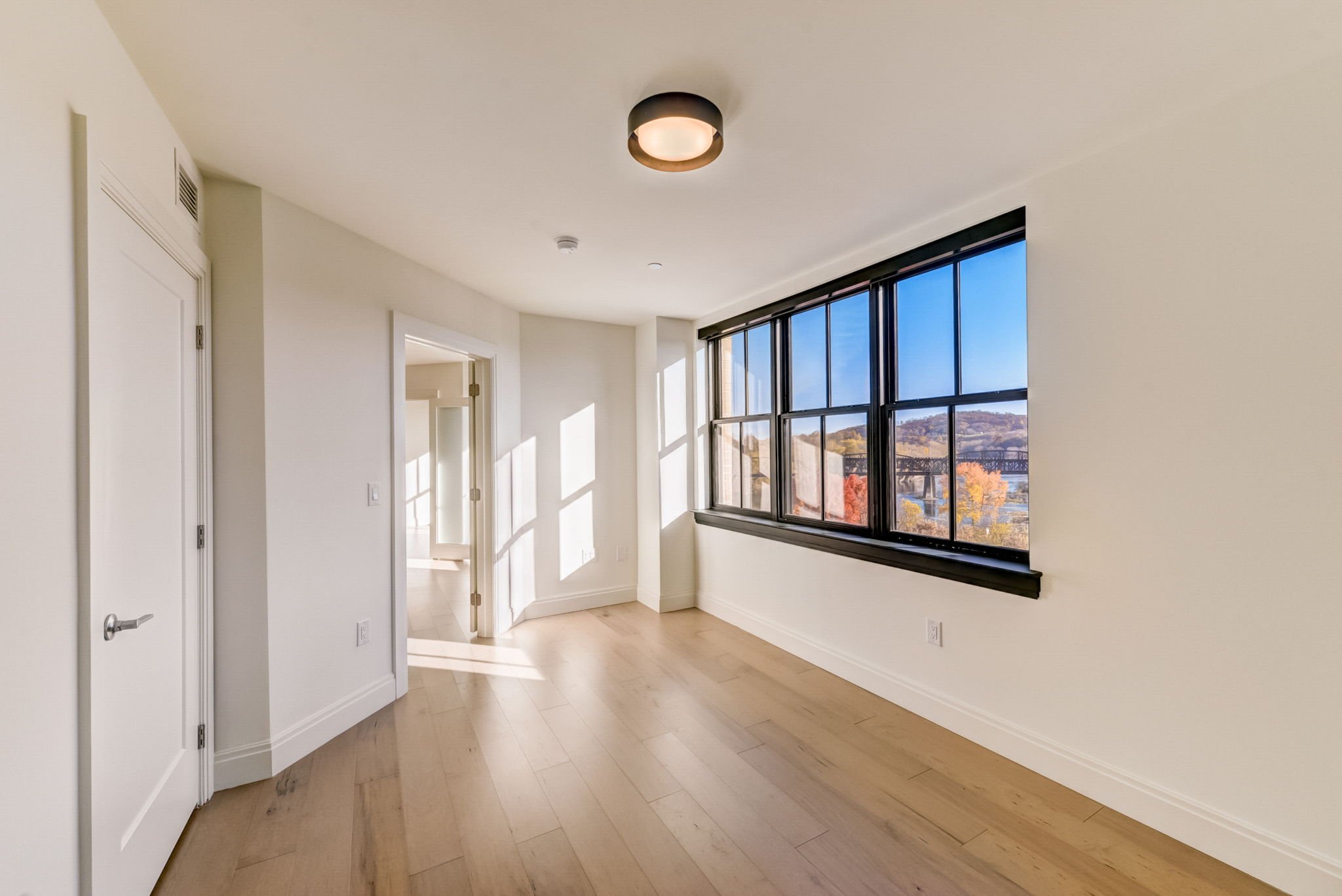 28-web-or-mls-Northampton-St-028.jpg