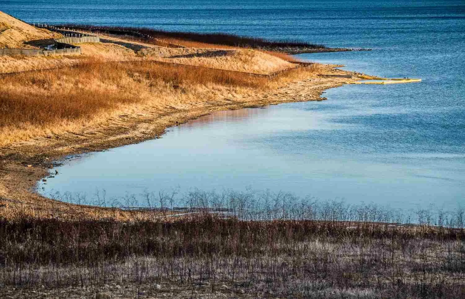The low water of Round Valley Reservoir produced unparalleled opportunities for landscape focus stacking.