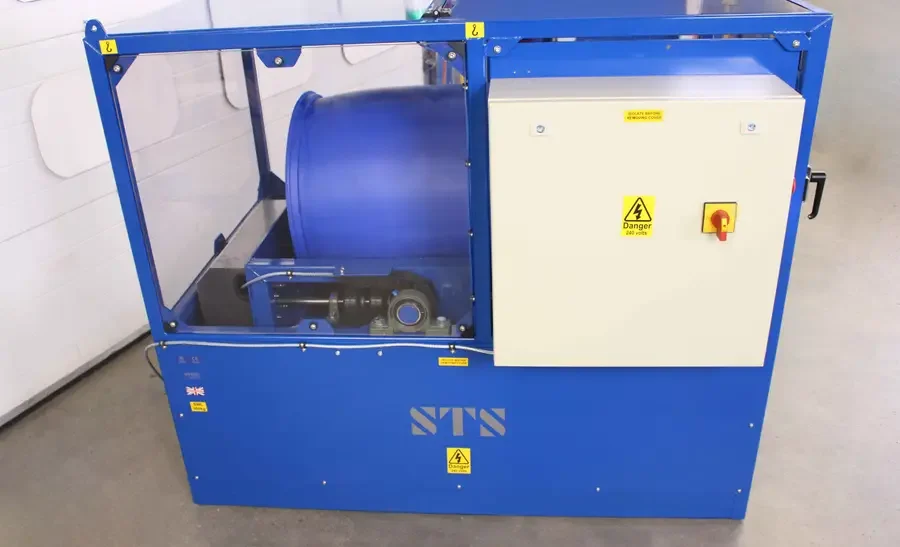 Guarding around machine