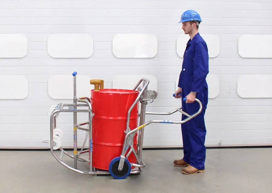 DCR01-Feature-Drum-Dispensing-Cradle-Safe-Drum-Loading-with-Universal-Drum-trolley-v2.webp
