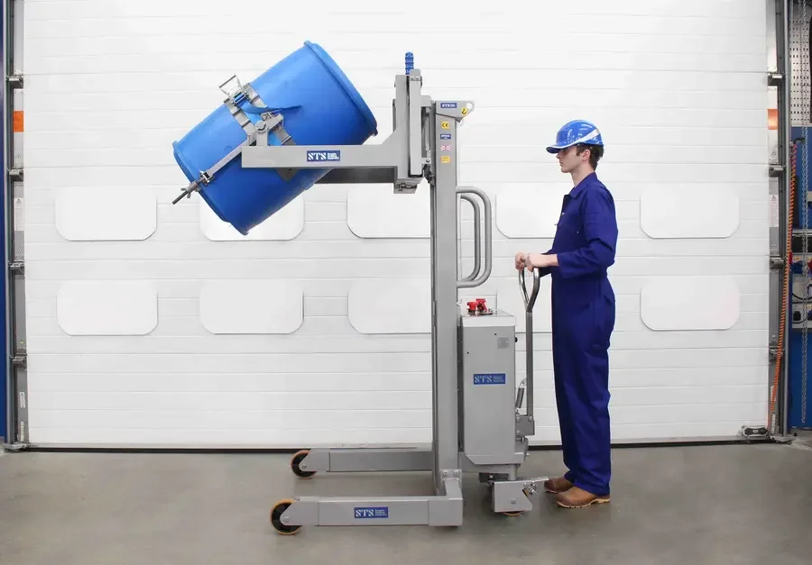 Stainless steel drum pourer