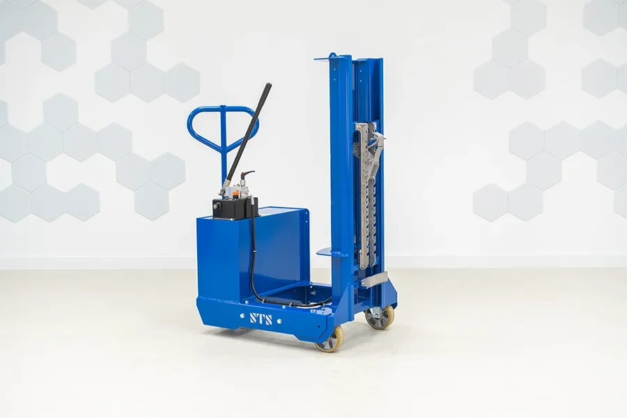 stationary view of the drum lifter