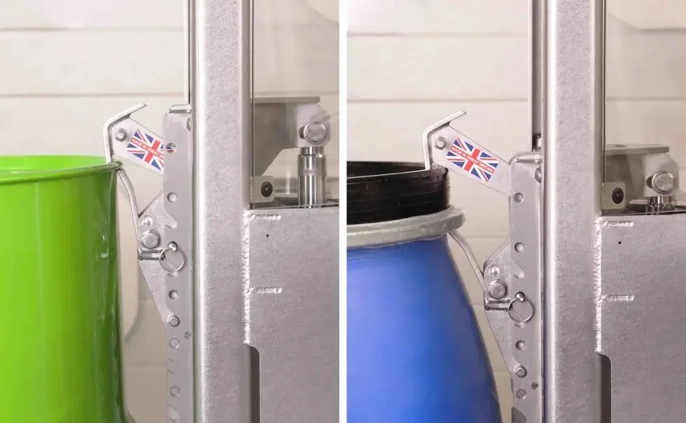 laser cut stainless steel universal catch/grabber