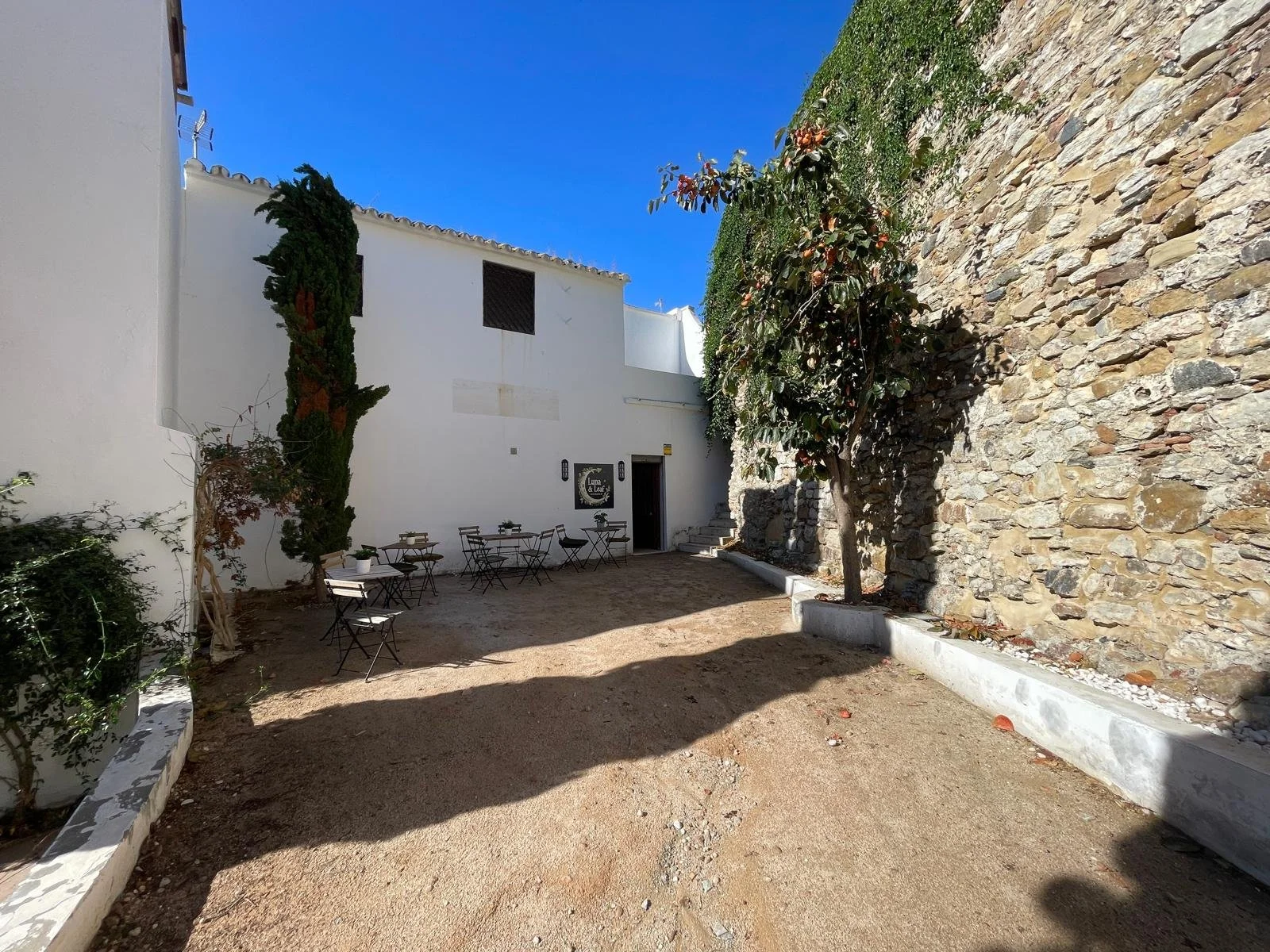 Our back terrace sits against the Castillo de San Luis