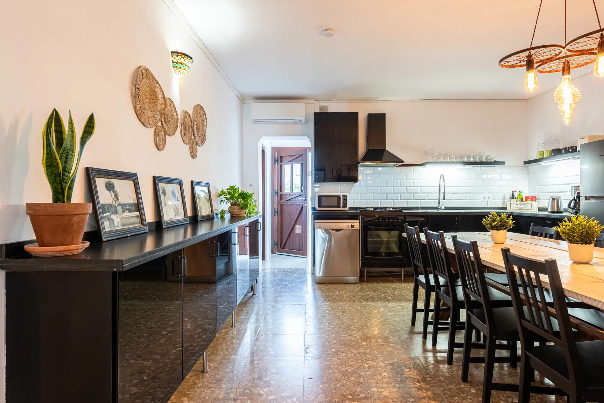 web-calle-azucena-5-townhouse-gokstudio-11.webp