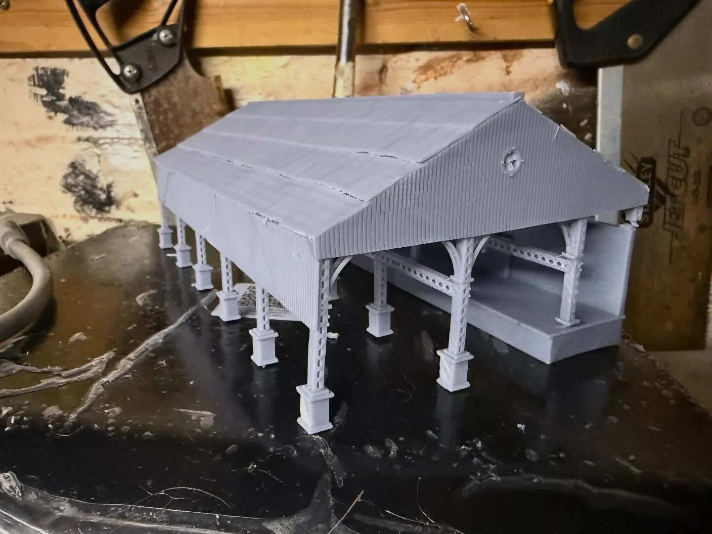 This is fiddly to print, and not perfect yet, but this TT:120 diesel depot has a lot of promise.
