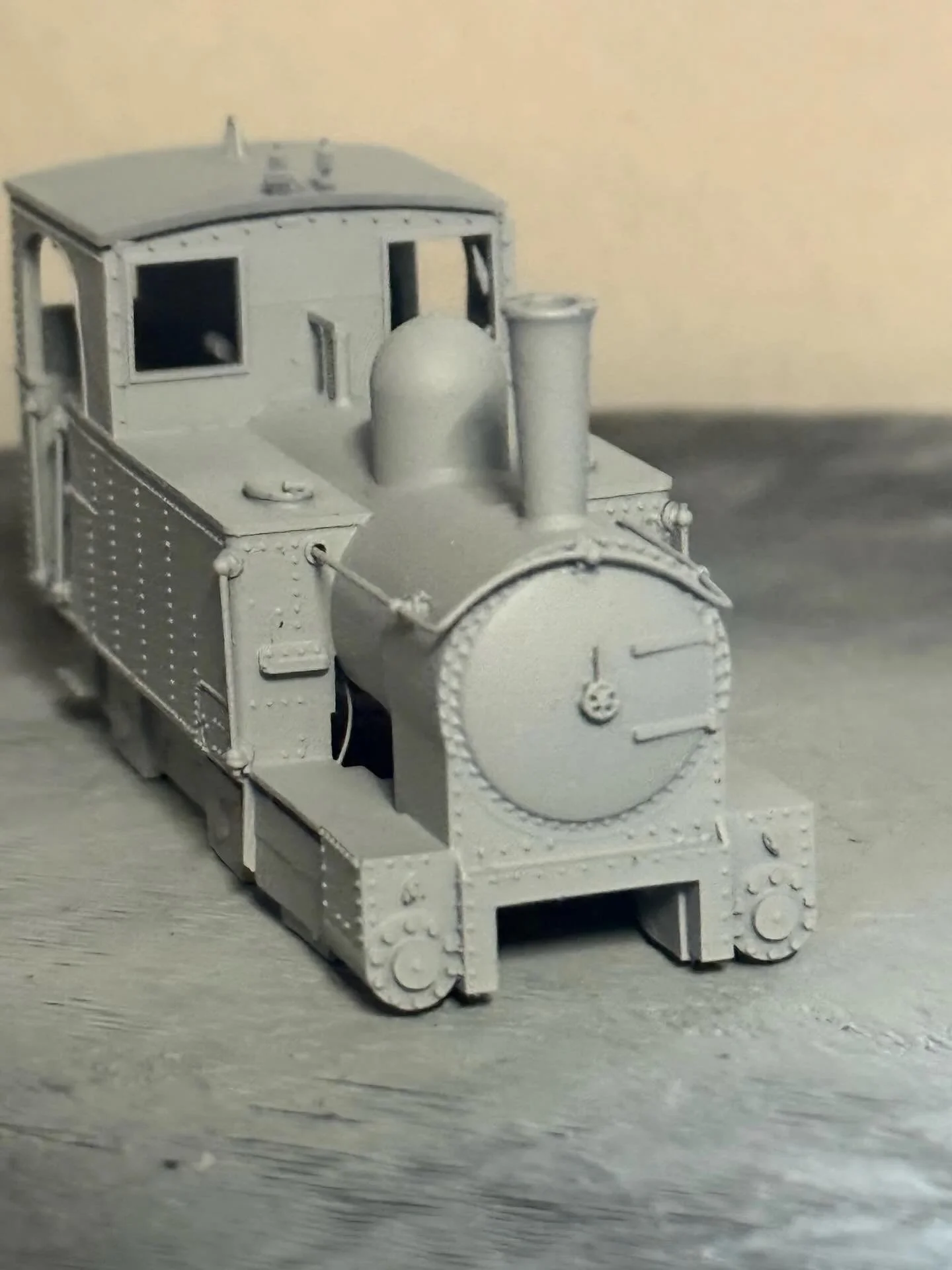 This is one of my favourite models. It&rsquo;s a pretty accurate 009 rendition of the Welshpool and Llanfair locos The Earl and (the)Countess, above the running board, but fits a Kato chassis and so has the running gear covered over (the old tram run