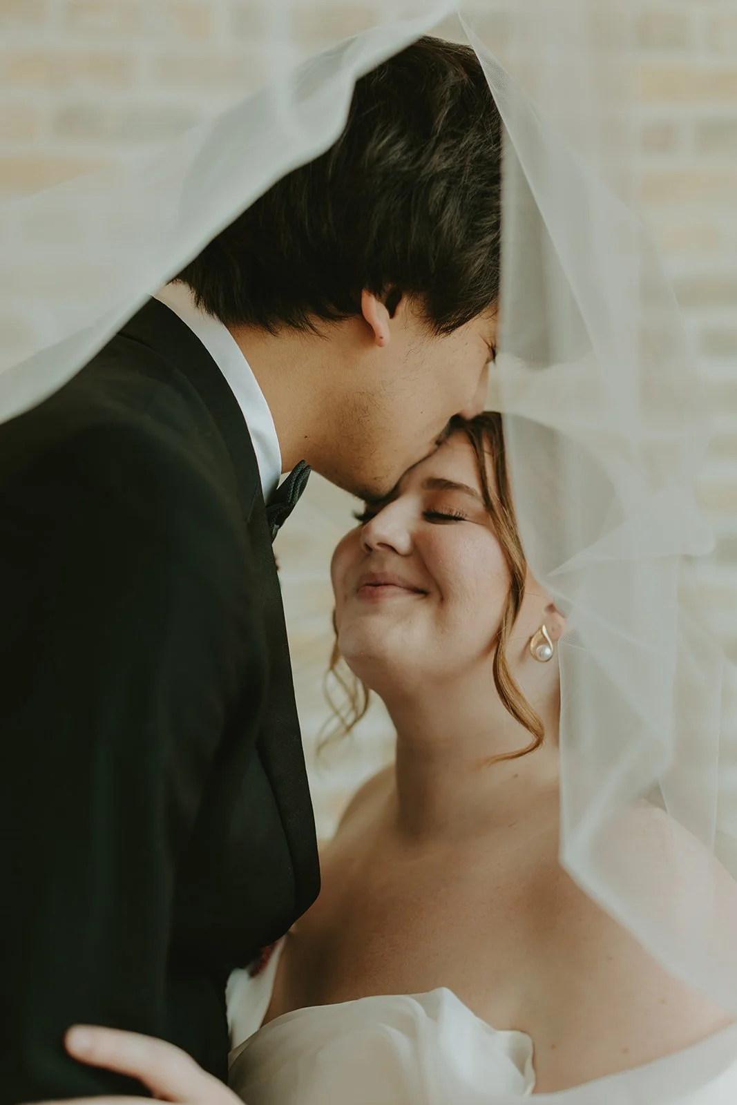 Exactly one week from today, we will welcome our very first couple to say &ldquo;I do&rdquo; at Prairie Springs on Park! We&rsquo;ve poured our hearts into creating a space that feels warm, beautiful, and meaningful. We can&rsquo;t wait to finally fi