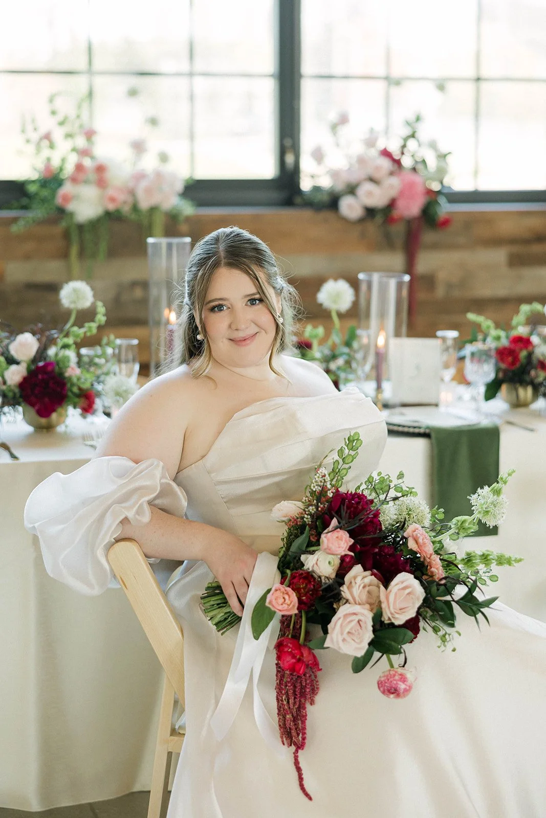 A little styled, a lot in love! 💗 This shoot gave us all the sweet, slow ceremony feels. Just vibes, florals, and good light 🌺

Amazing vendor lineup: 
Photo: @alexrodriquezphoto 
Venue: @prairiespringsmke
Planning and Design: @redwoodweddingswi
Vi