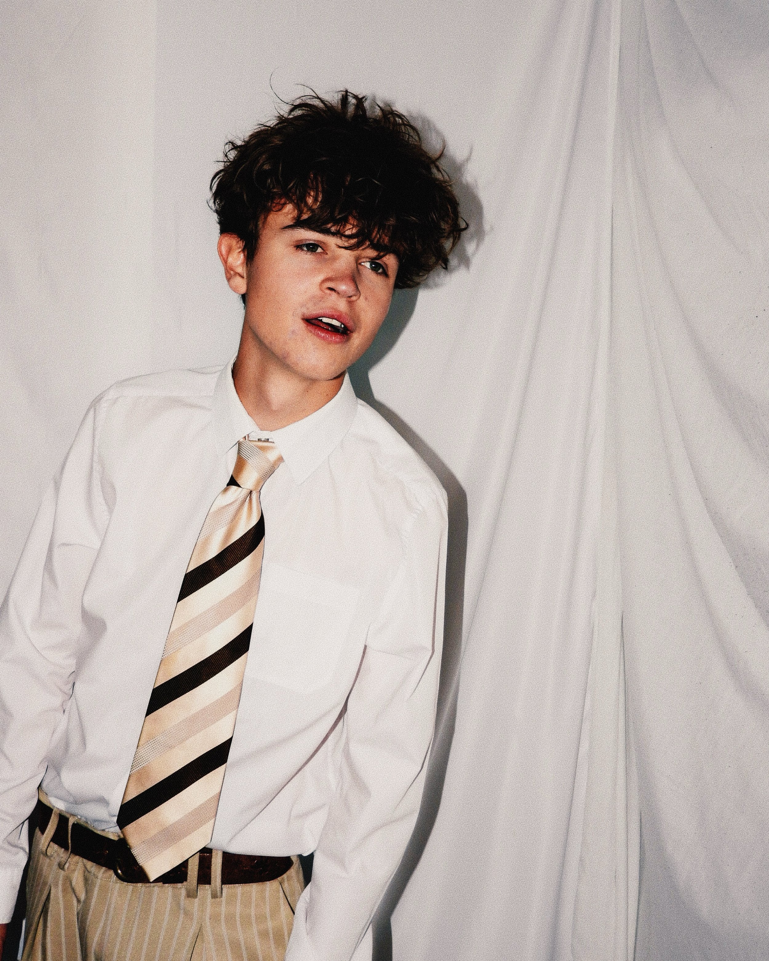 Tom A. Smith brings a fearless energy to @thedepovenue in PLYMOUTH this Summer ☀️ Hailing from the North East and having played his first ever gig when he was 8, @tomasmithmusic has built a reputation for his explosive, charismatic energy and raw emo