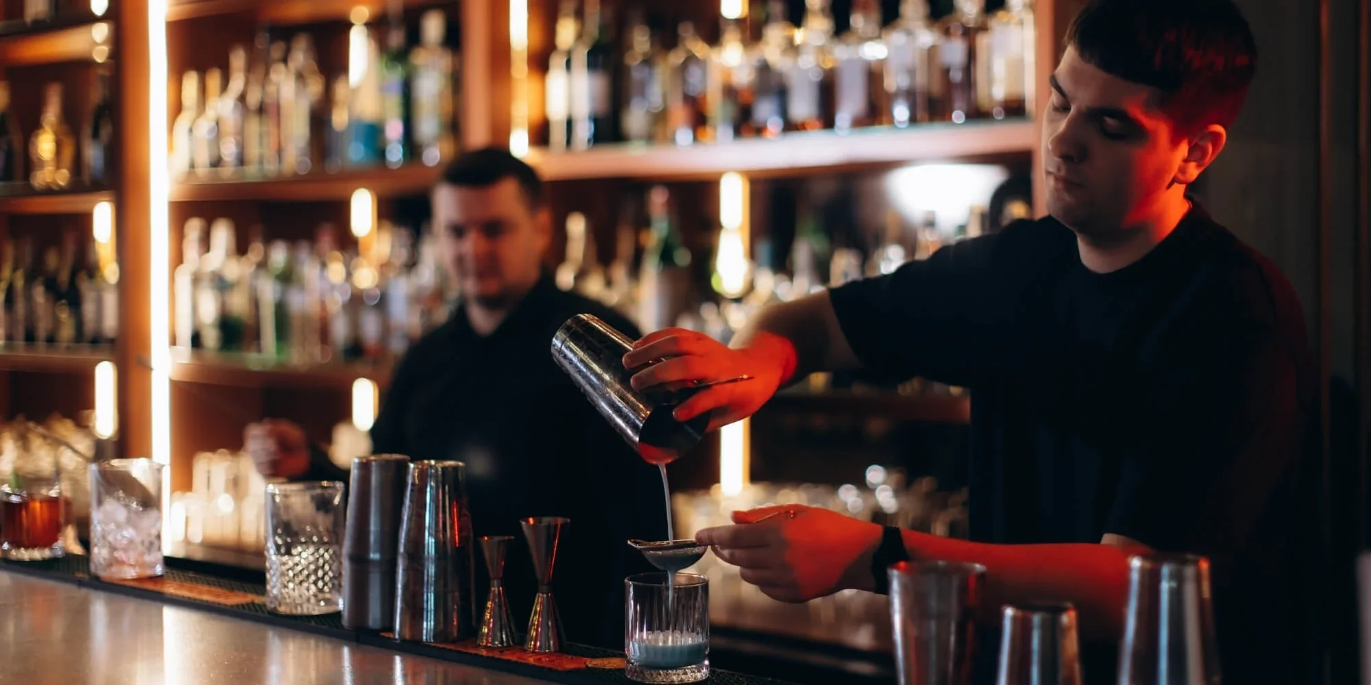 How Many Bartenders Do I Need for 100, 150, or 200 Guests?