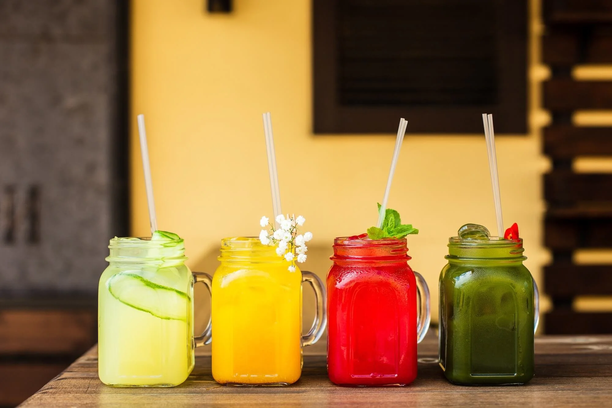 4-different-refreshing-summer-lemonades-in-jars-r-2026-01-06-10-19-07-utc (1).jpg