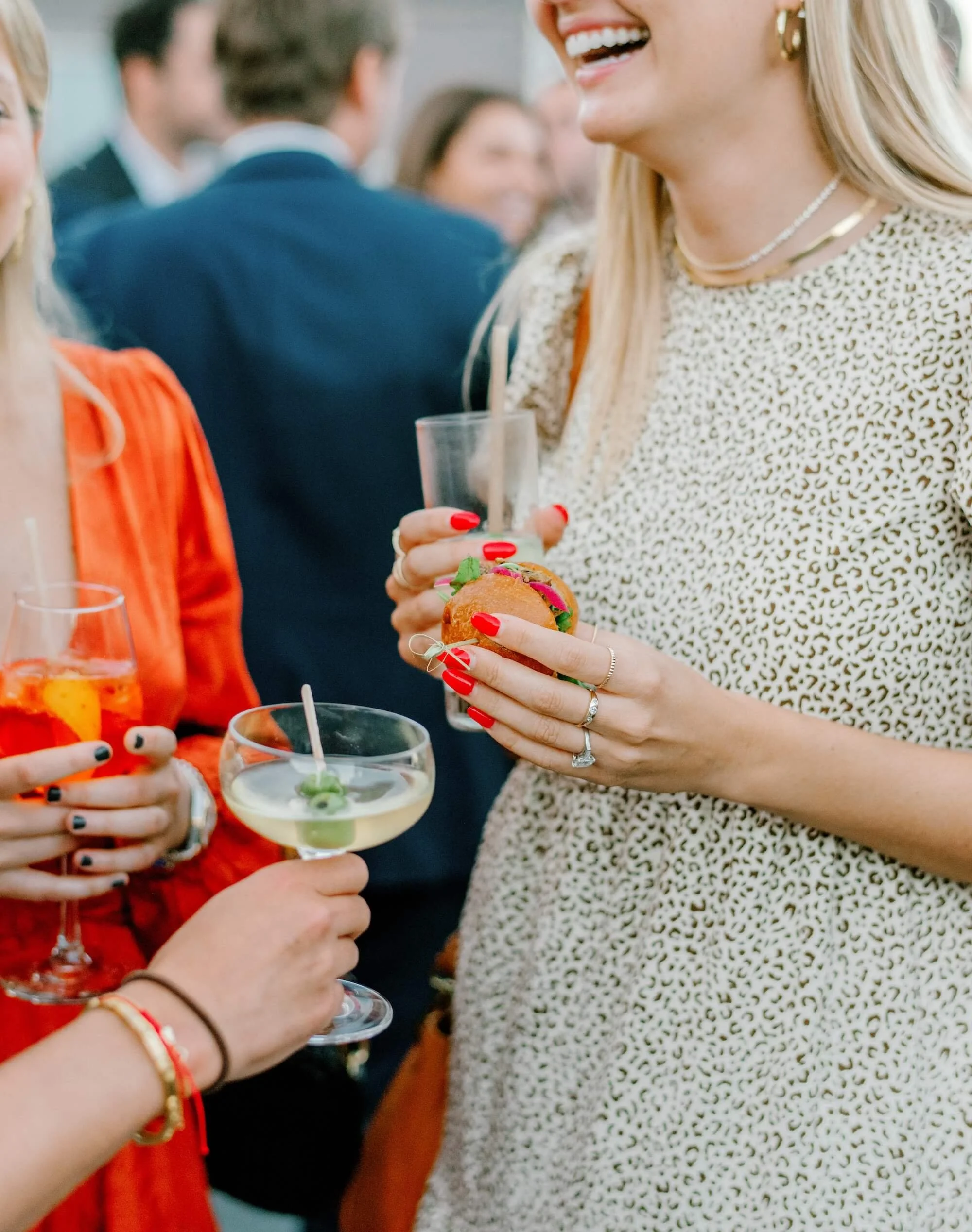 MORGAN & MATT COCKTAIL HOUR-78 (1).jpg