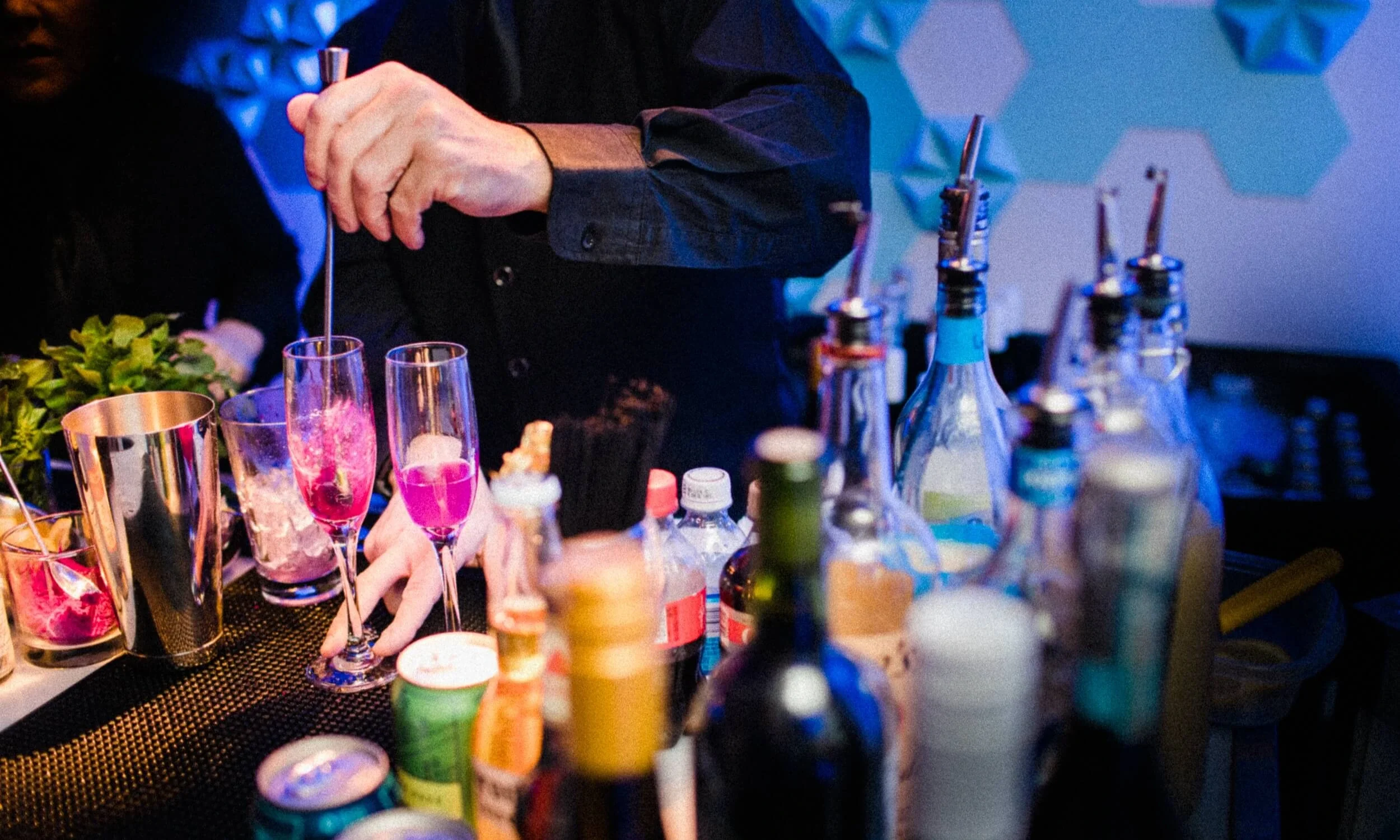 bar services