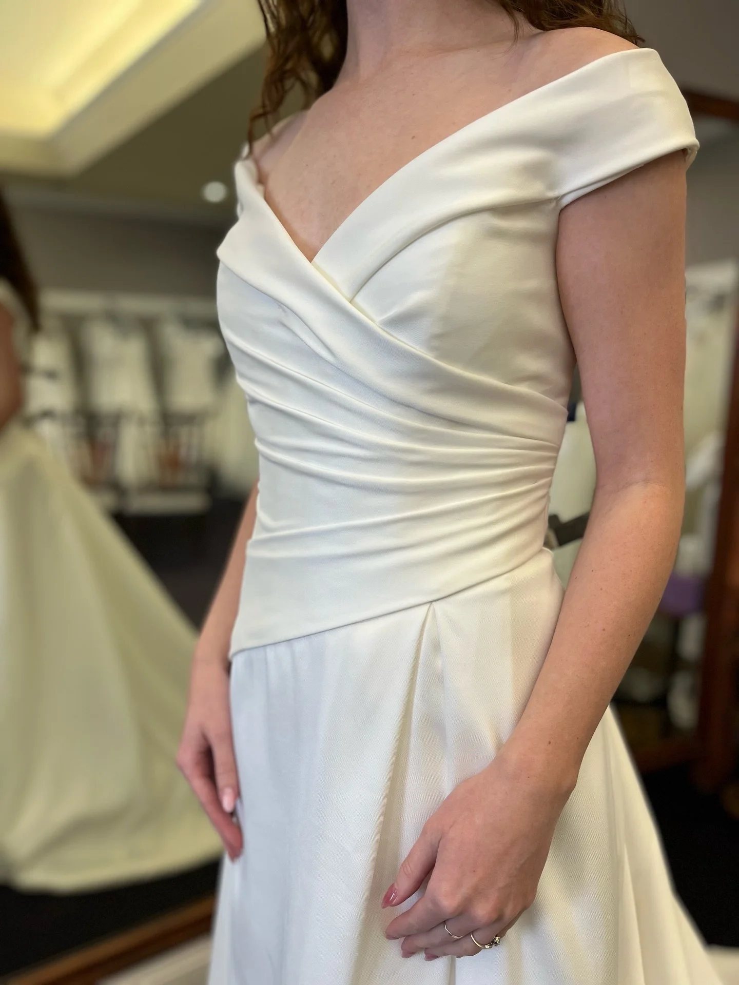 At 45% off&mdash; get your dream dress for less! 💸
Swipe to see the sale price on this gorgeous @maggiesotterodesigns gown and and secure your savings when you reserve your appointment at www.bridalimage.com ✨💓