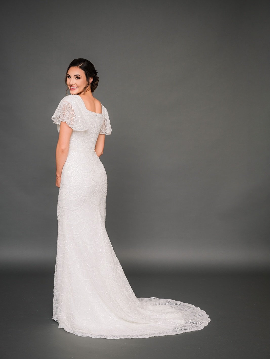 A limited-time bridal opportunity for the northern Utah brides who want a designer gown at an unbeatable price 🤍✨

🎉Barbie Anne Designer Event

April 17&ndash;25 | By appointment 🤍

#BridalImage #BridalSale #WeddingDressShopping #UtahWeddings Brid