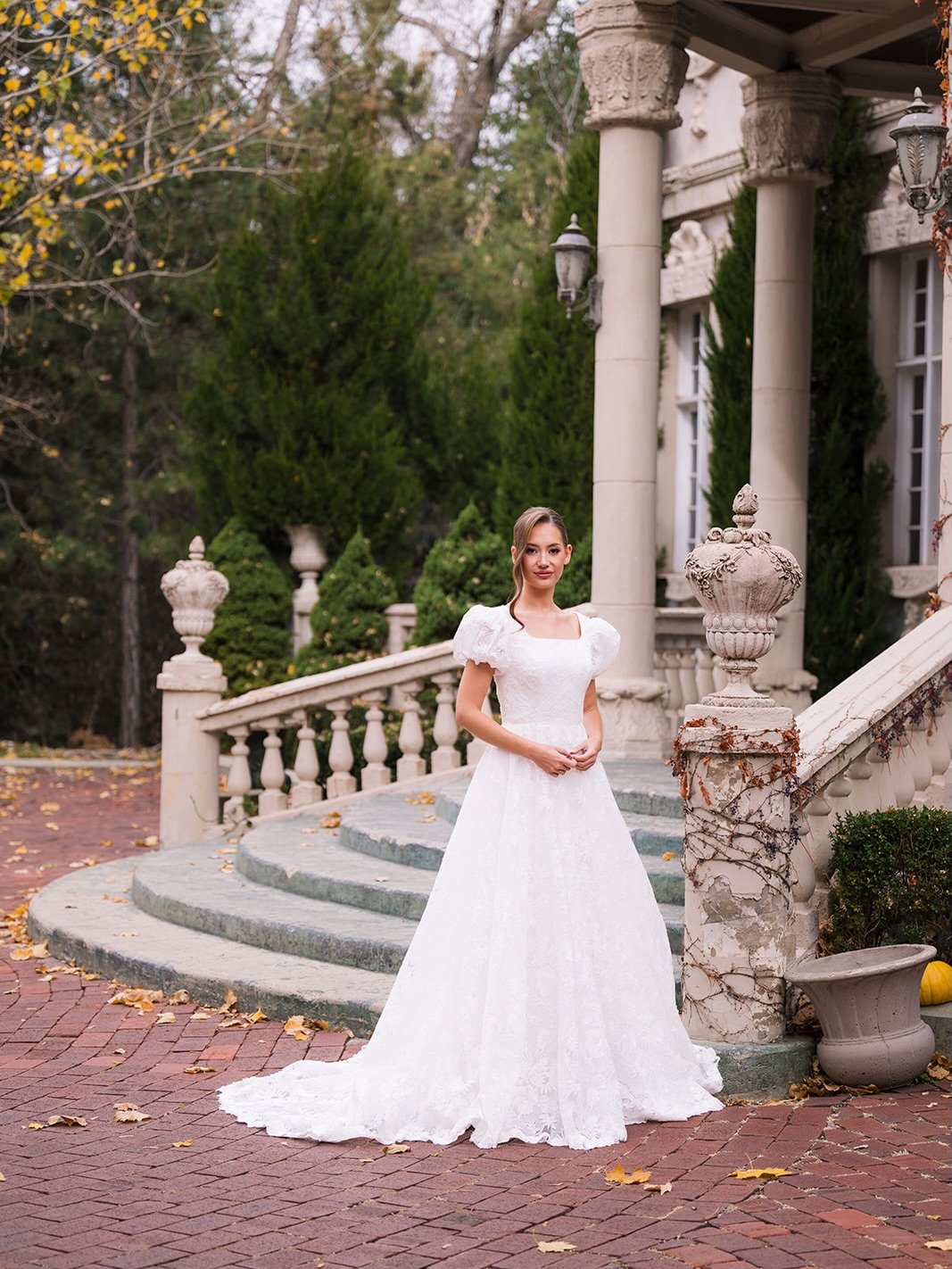 Want something unique but still timeless?
Delilah is soft, feminine, and just a little unexpected 🌸
Try her on during our Barbie Anne Designer Event, April 17&ndash;25
Say yes and receive 10% off your gown
Secure your appointment today&mdash;don&rsq