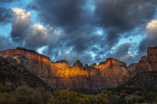 Court Of Patriarchs First Light.jpg