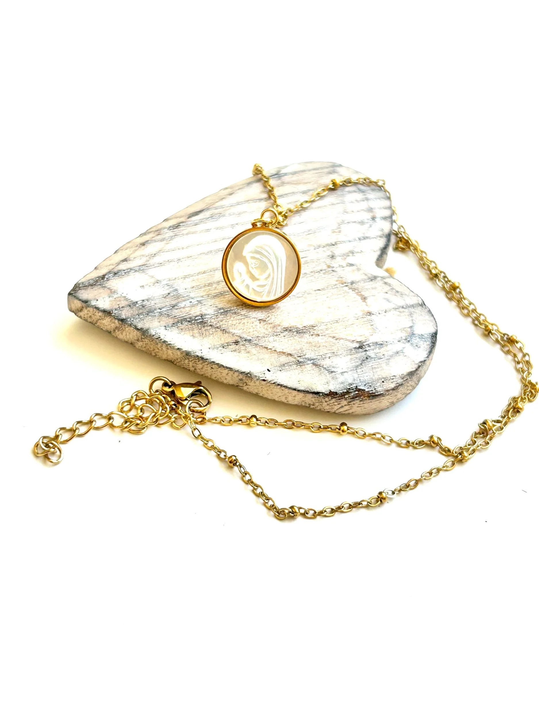 Gargantilla Virgen Niña