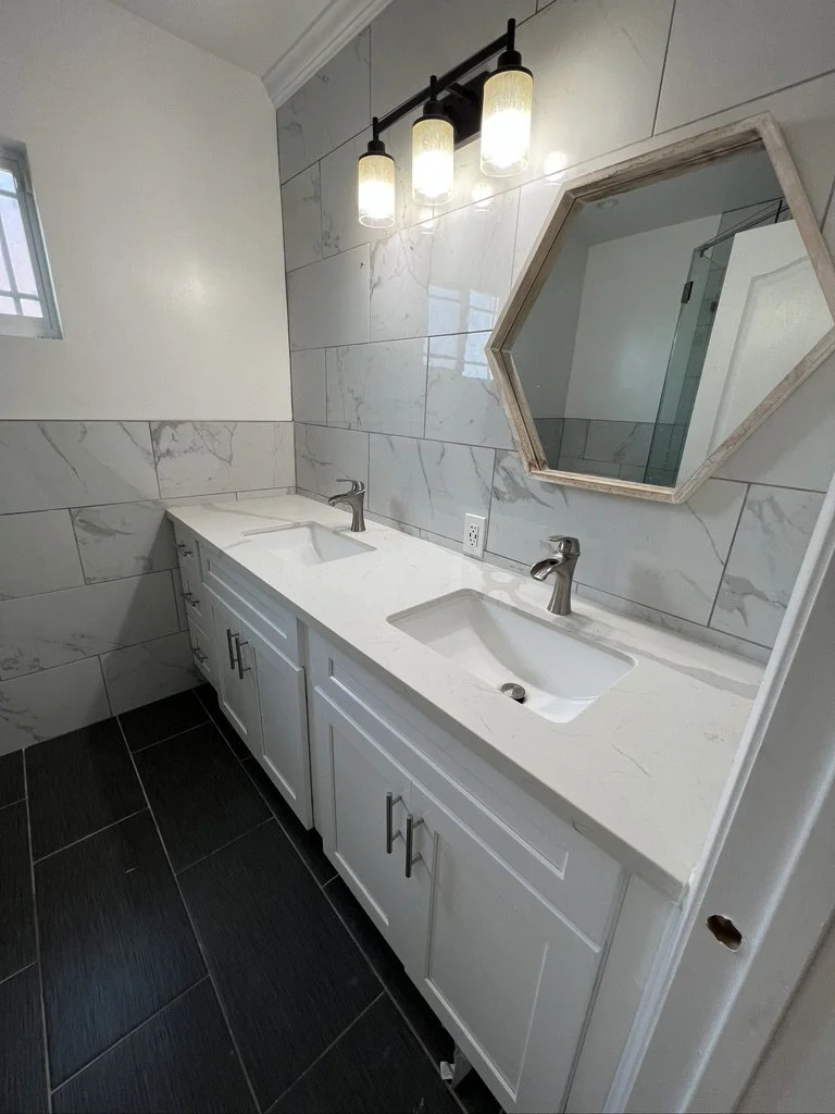 8312 Devenir Ave 15.jpeg