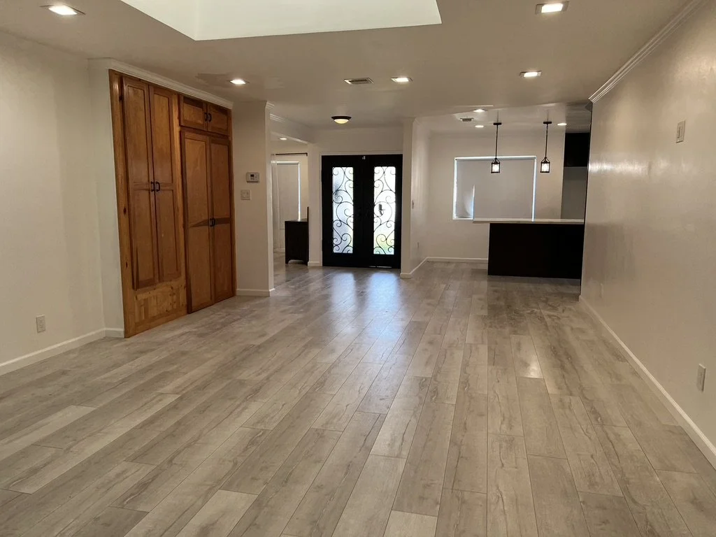 8312 Devenir Ave 24.jpeg