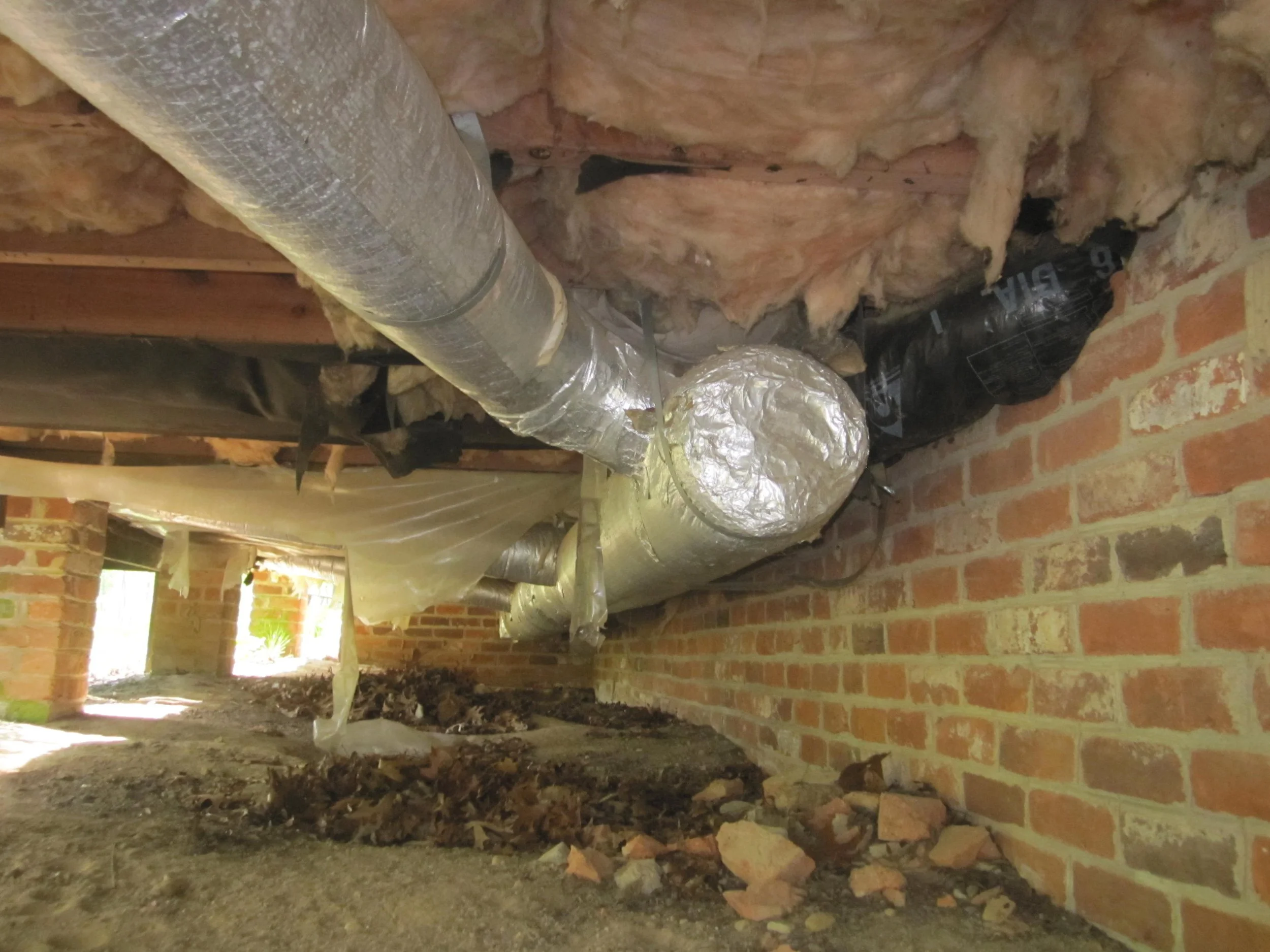 crawlspace6.JPG
