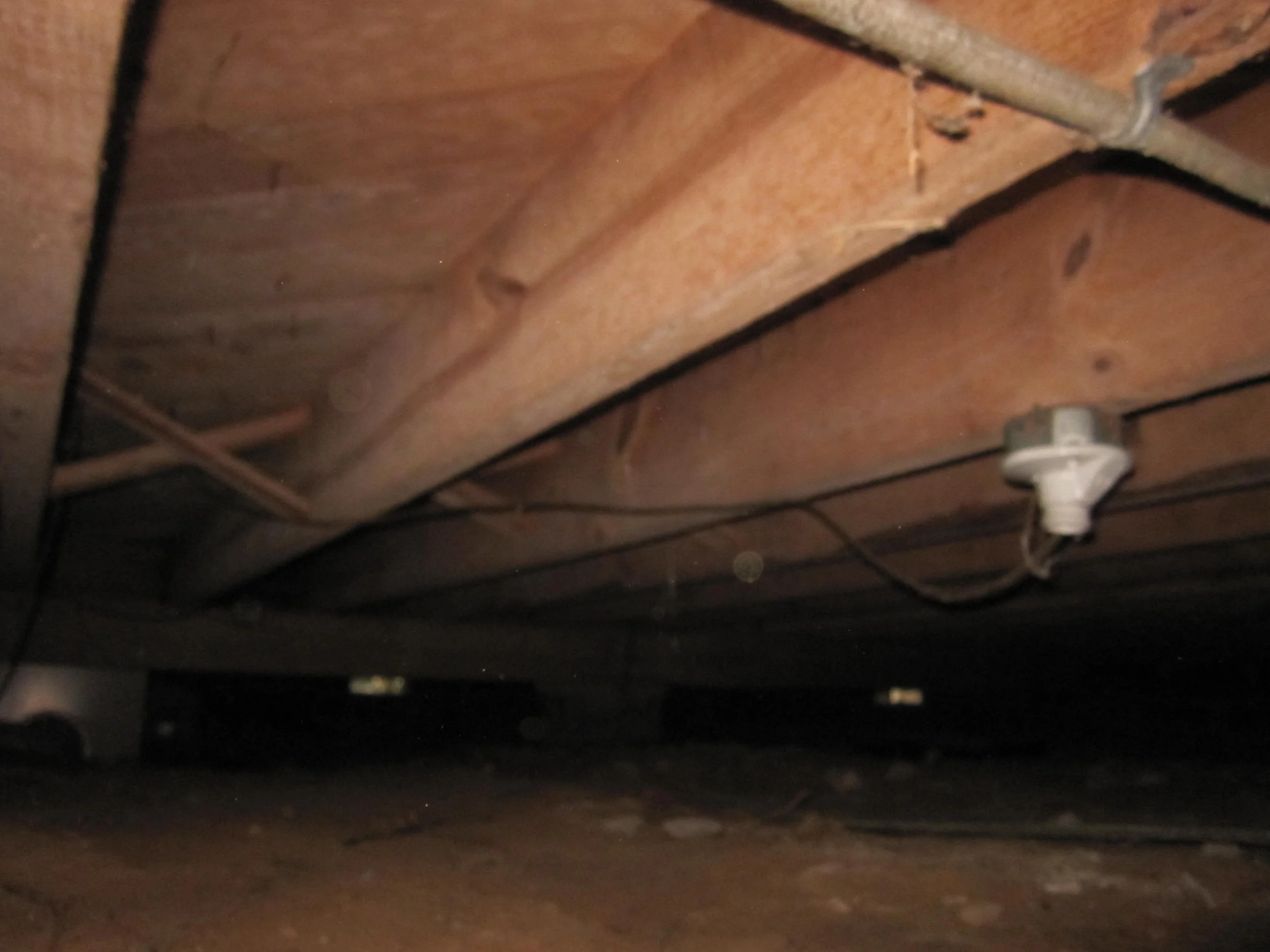 crawlspace14.JPG