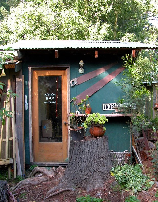 Huts_Exterior1008.jpg