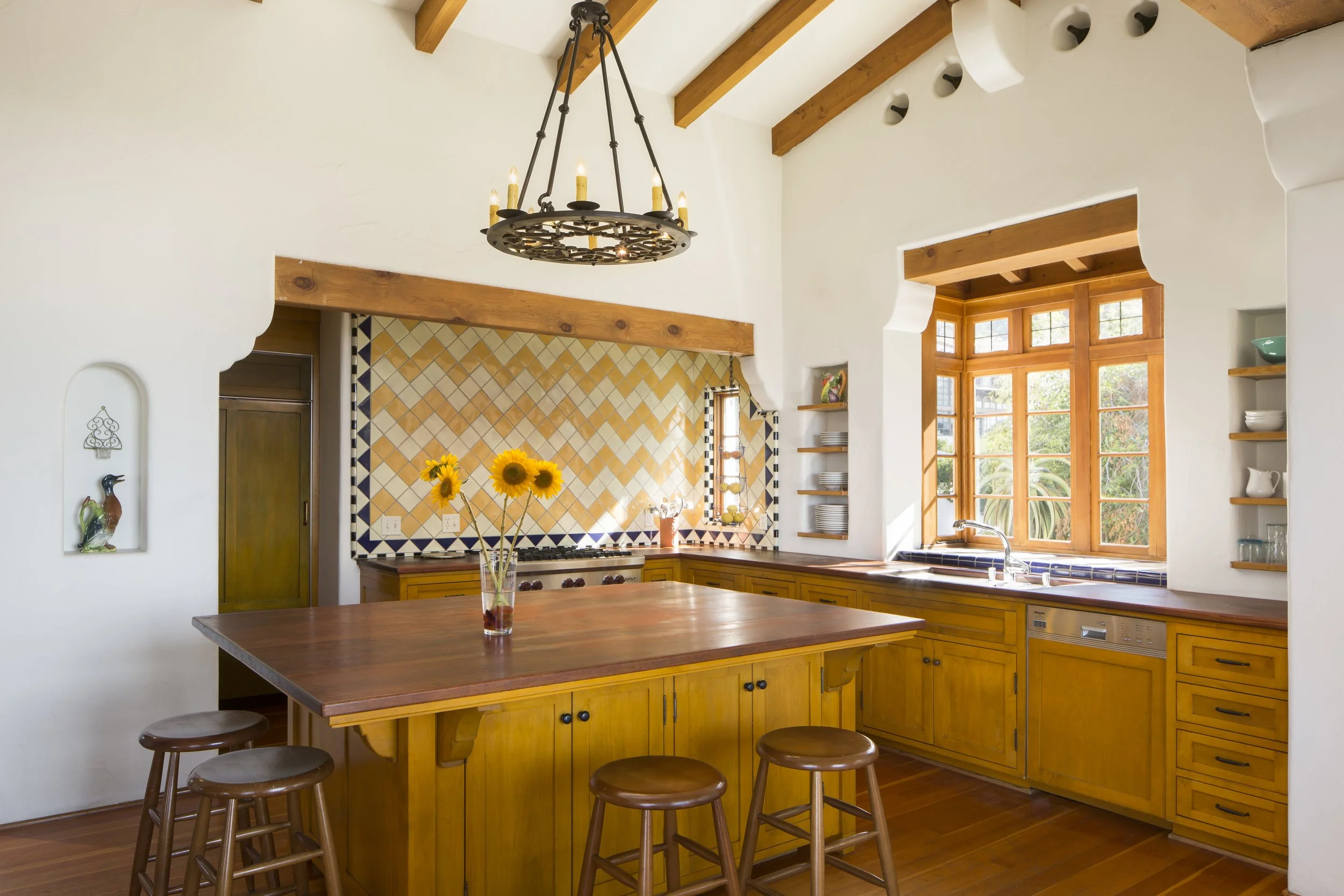 BridgeHouse-3.jpg