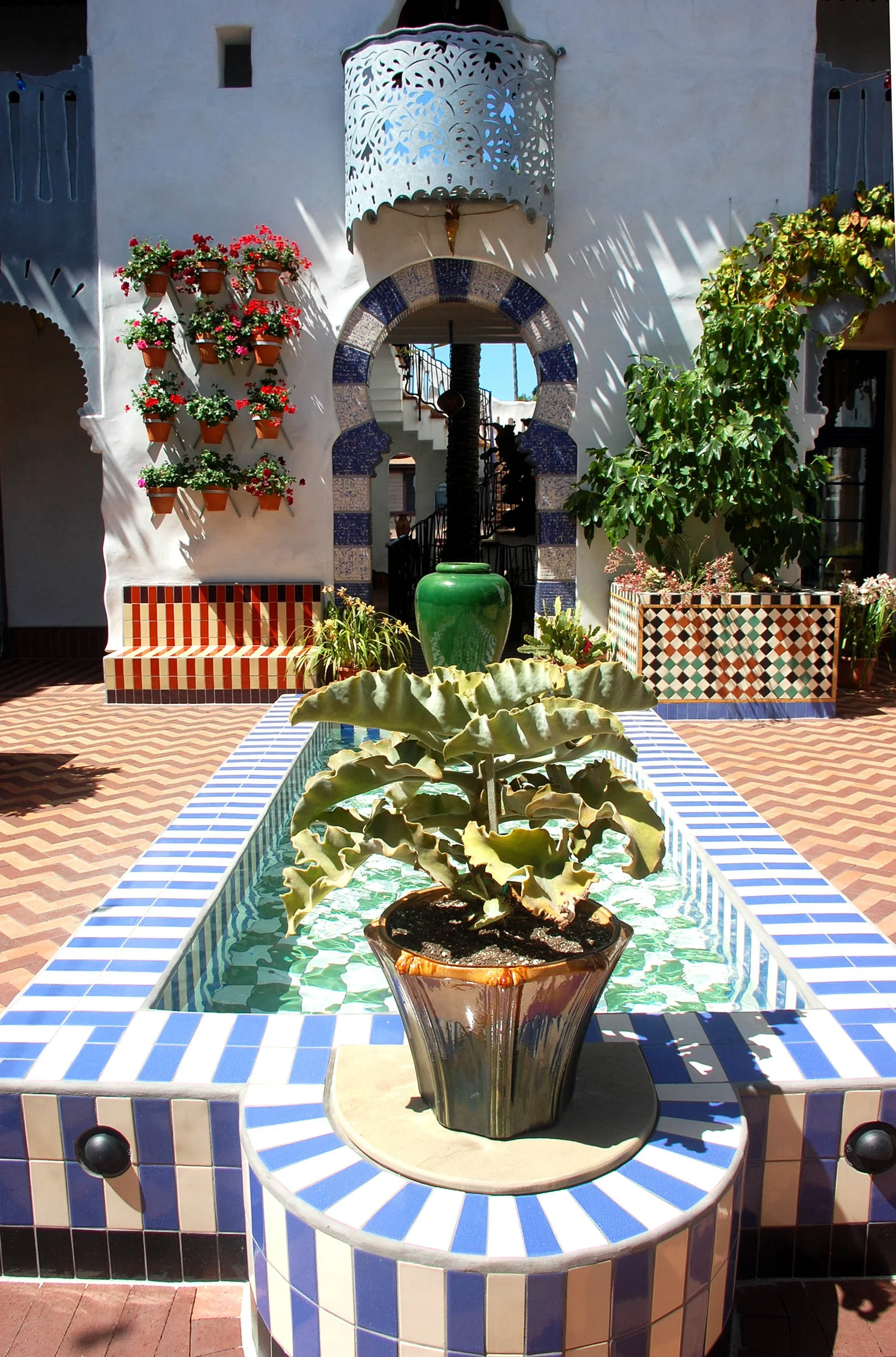 El Andaluz_Exterior1018.jpg