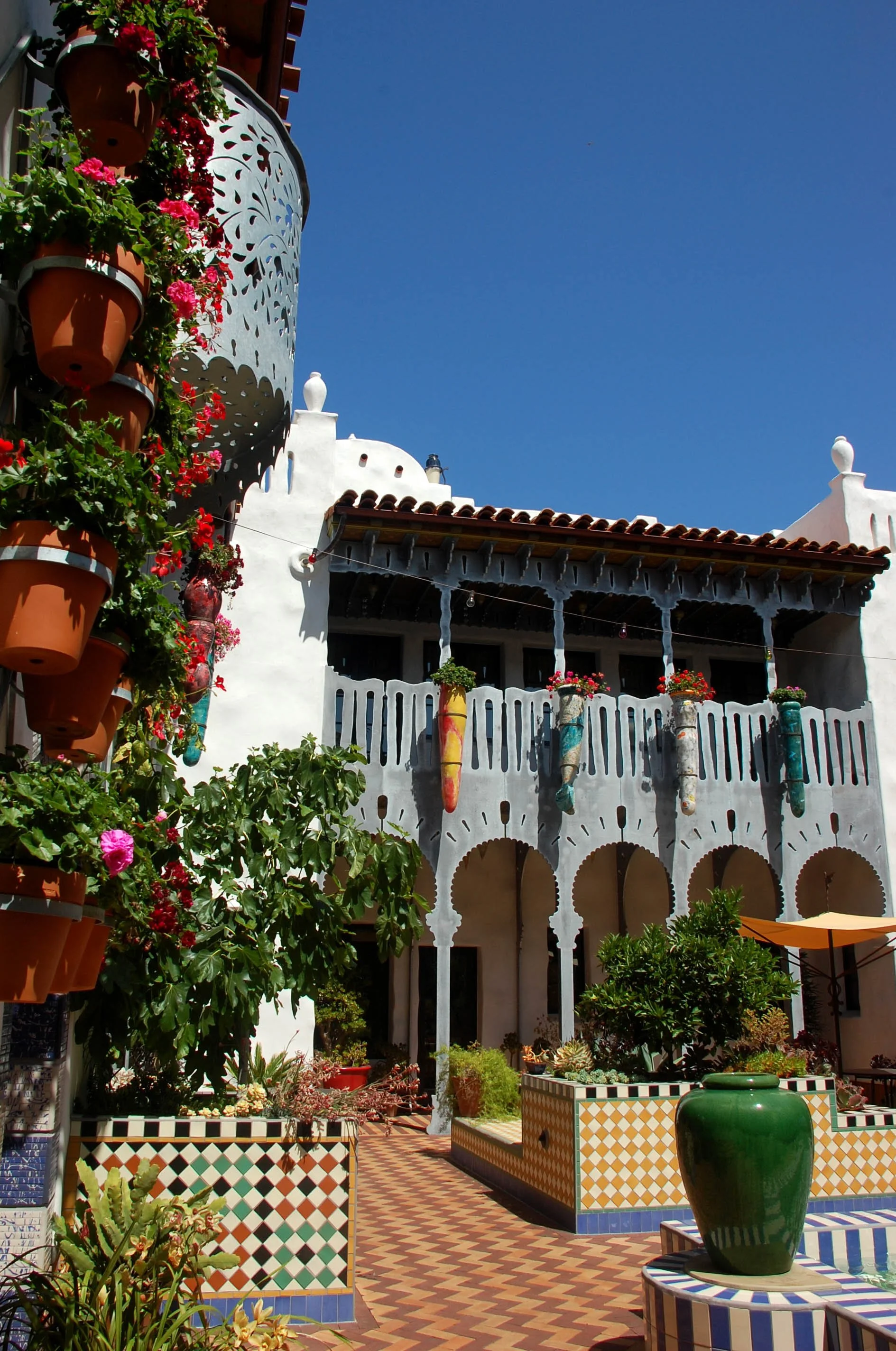 El Andaluz_Exterior1025.jpg