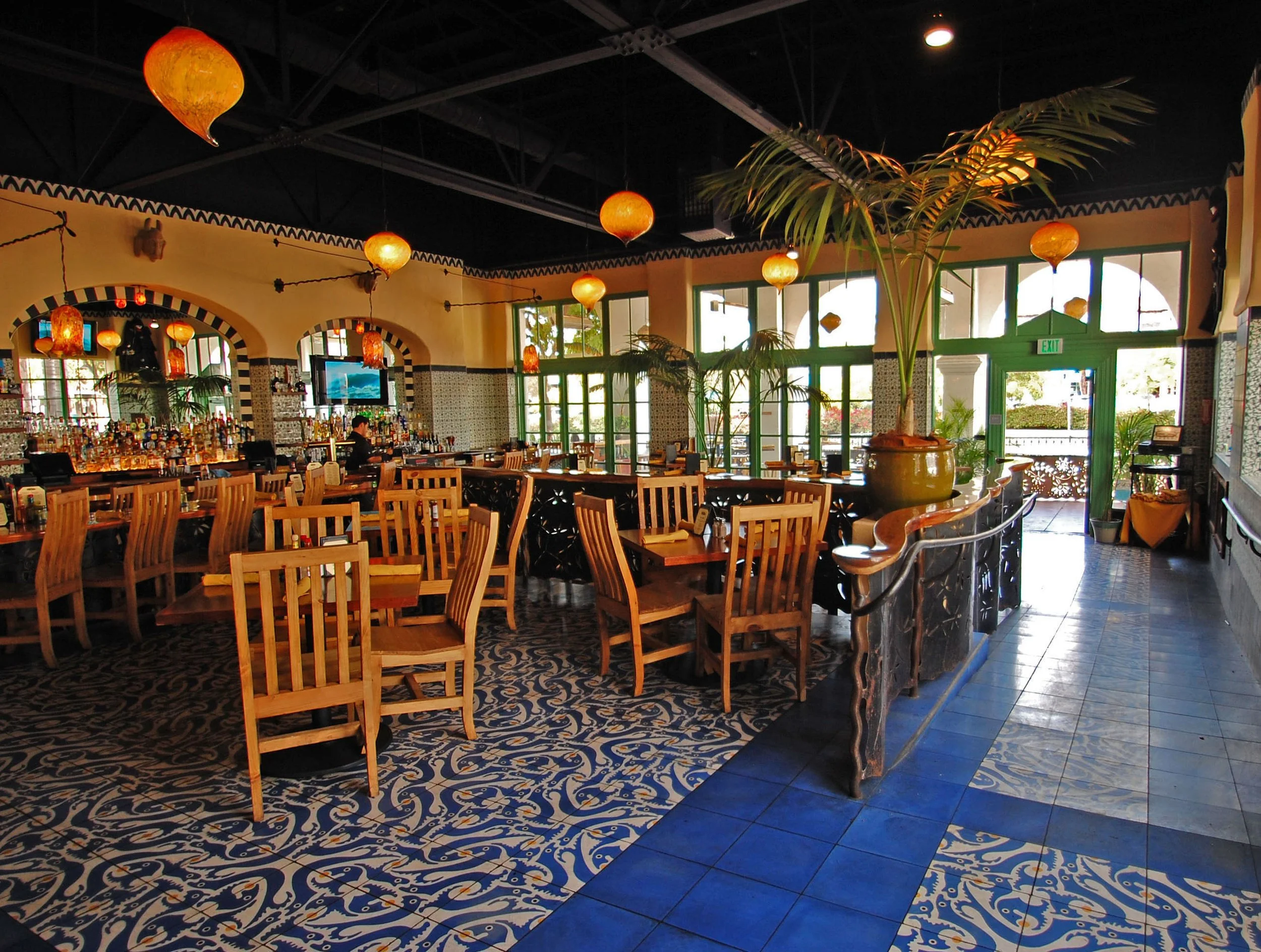 Casa Blanca Restaurant_Interior1108.jpg