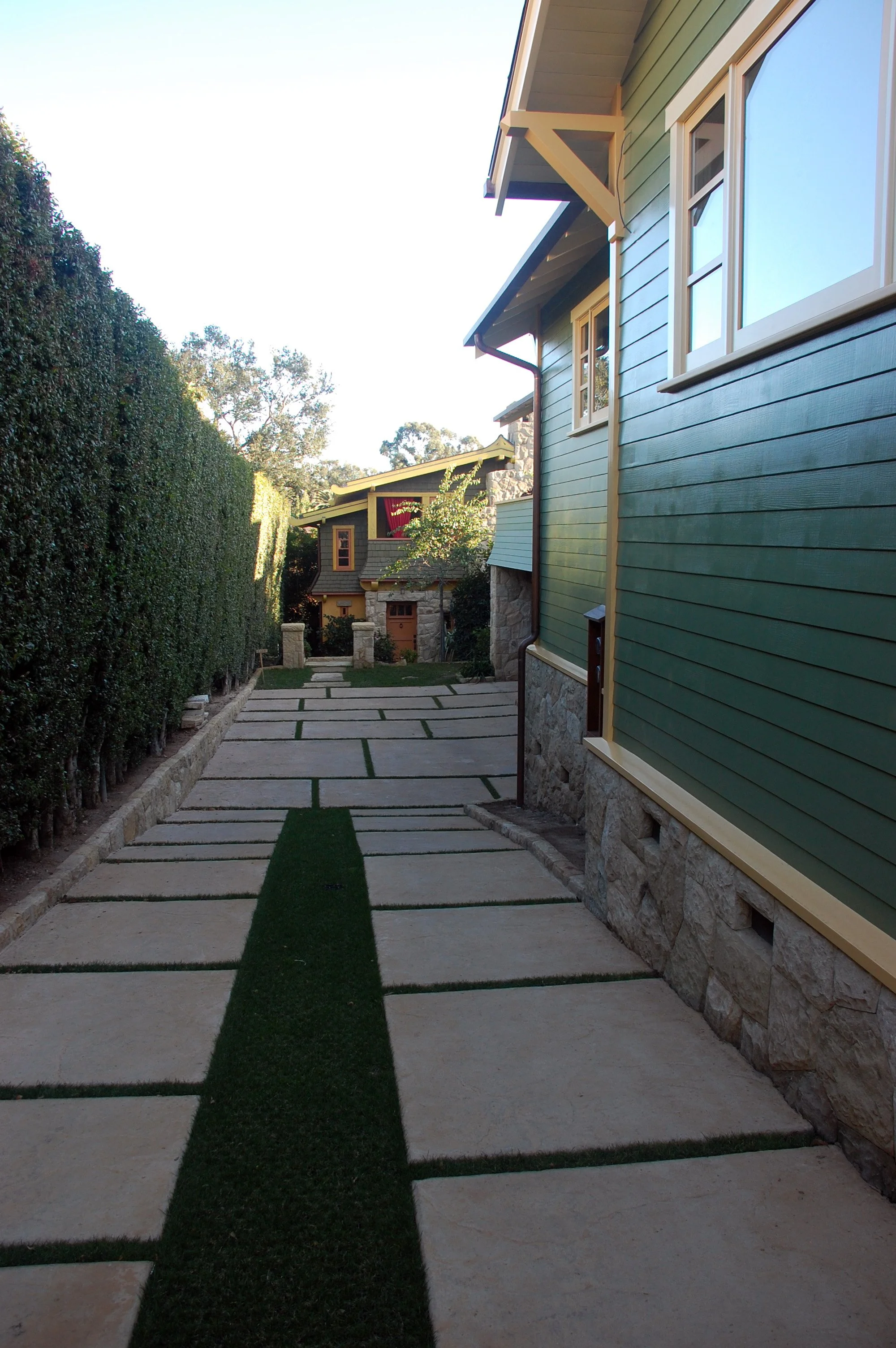 Sola Street Bungalow_Exterior1001.jpg