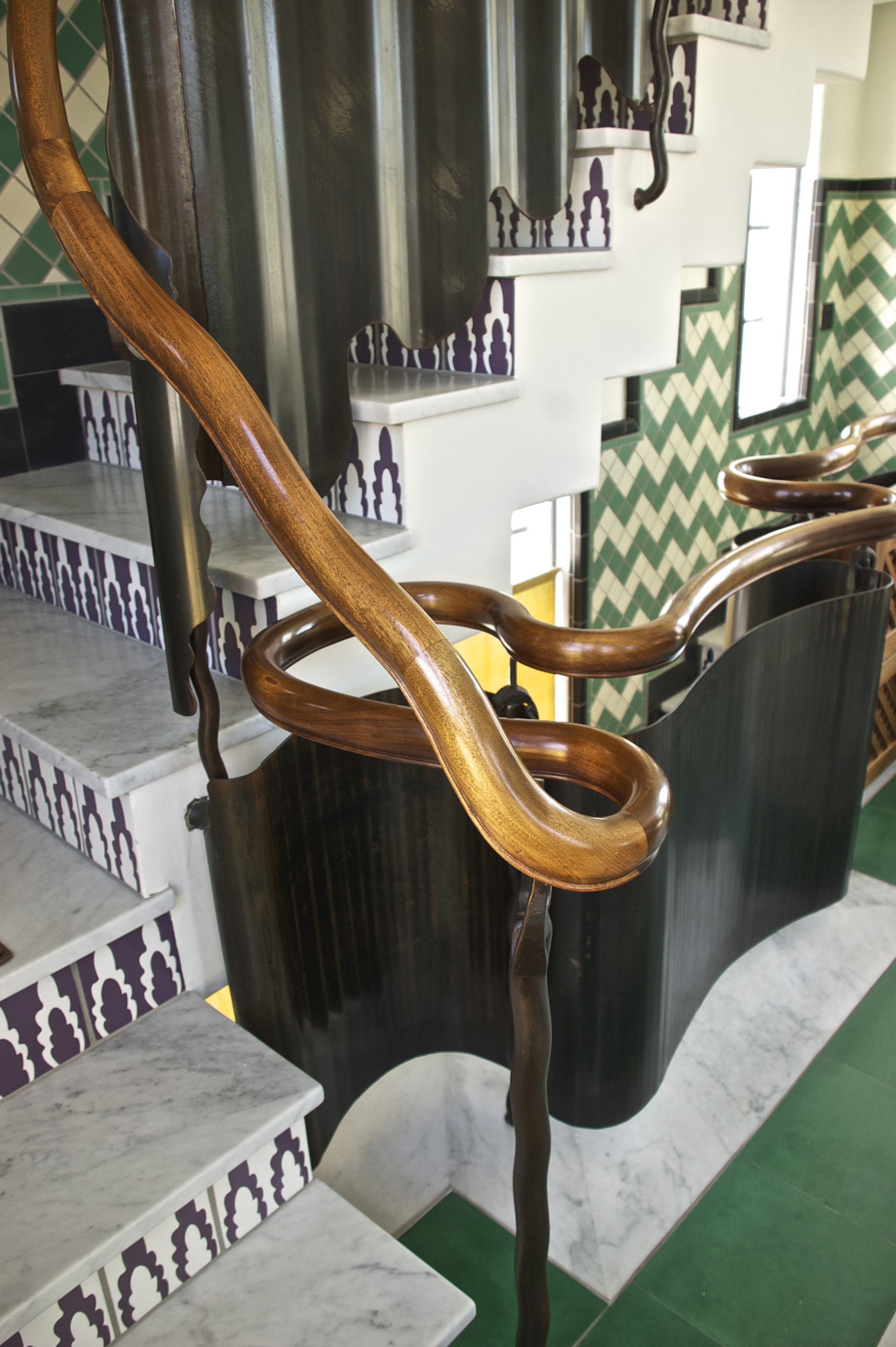 Lounge Stair 6.jpg