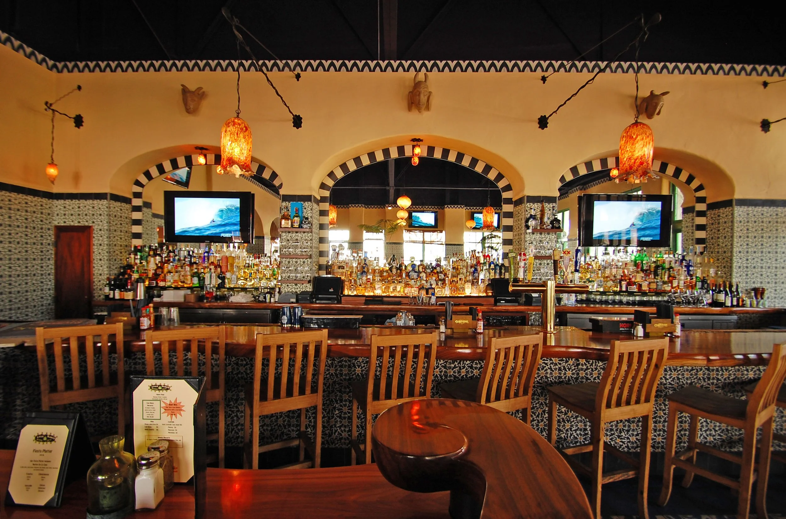 Casa Blanca Restaurant_Interior1112.jpg