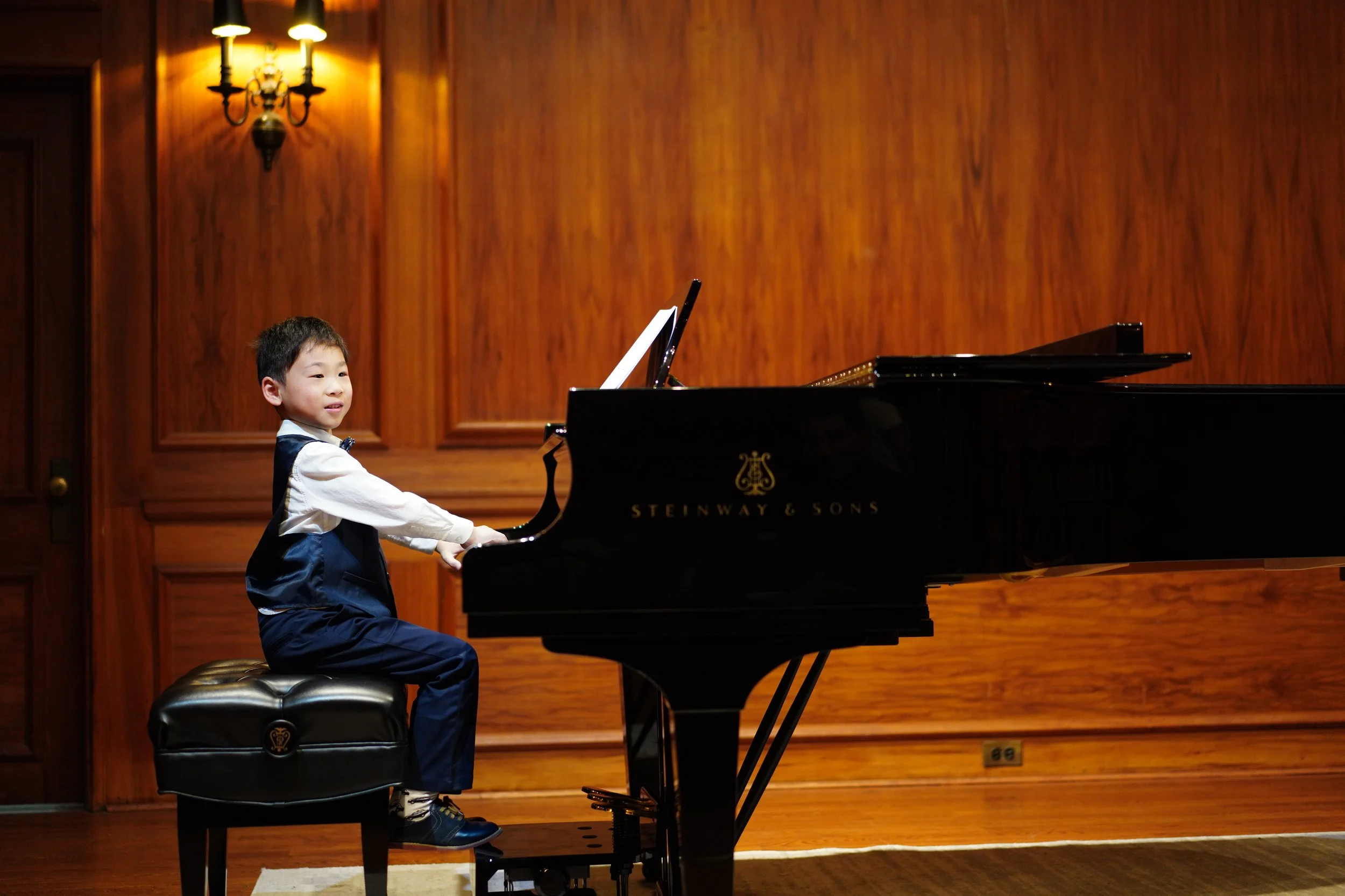 Friday Night Cafe CT Pianist