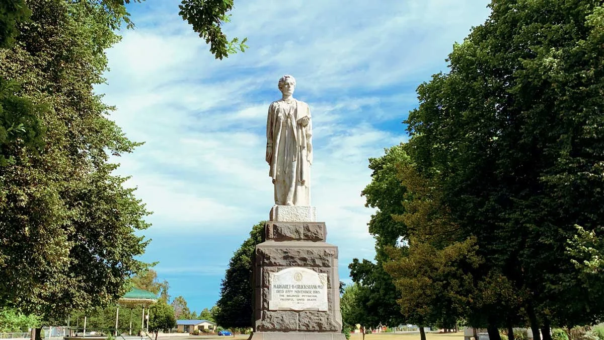 Statue of Dr Margaret Cruickshank in Waimate's Seddon Square