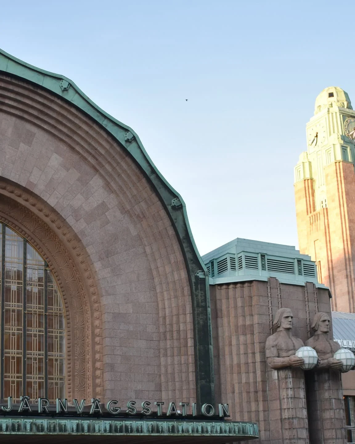 IG - Helsinki Central Station.jpg