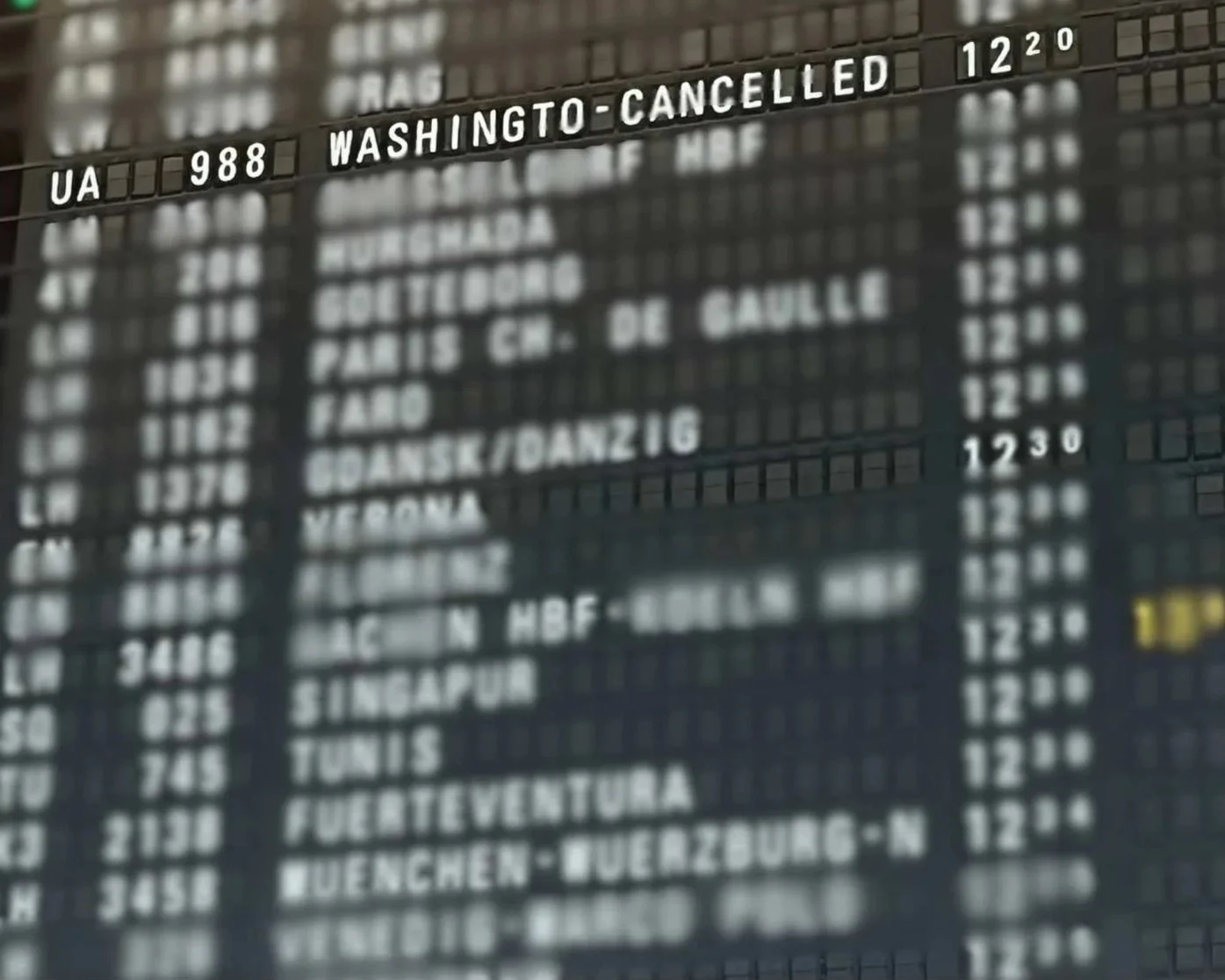 My AirHelp Review: You Need To Know This Simplified Service For EU Flight Refunds