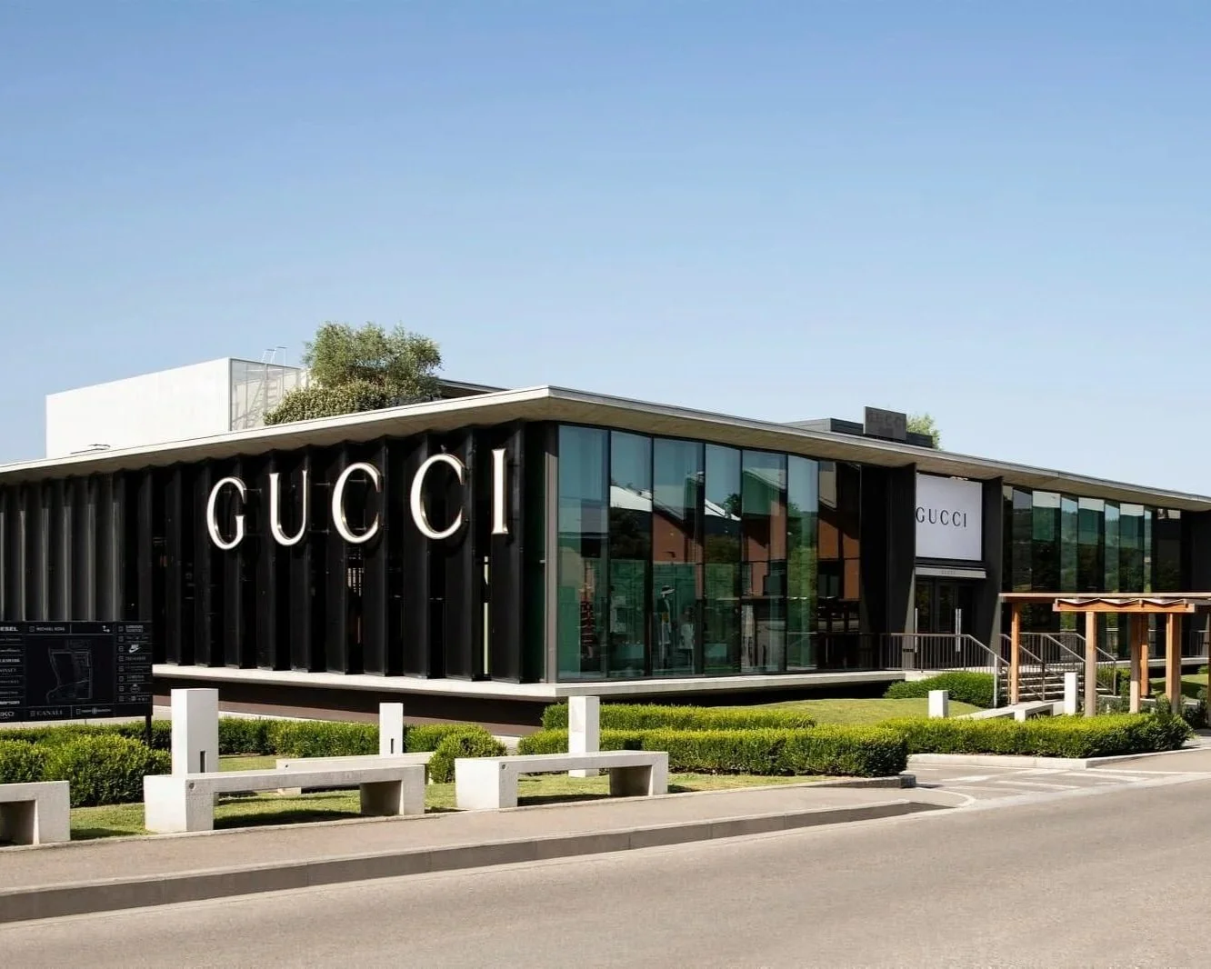 The Gucci Factory Outlet in Florence, Italy: Is It Worth a Visit?