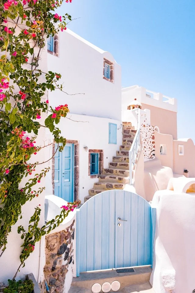 A cottage on Oia in Santorini, Greece.